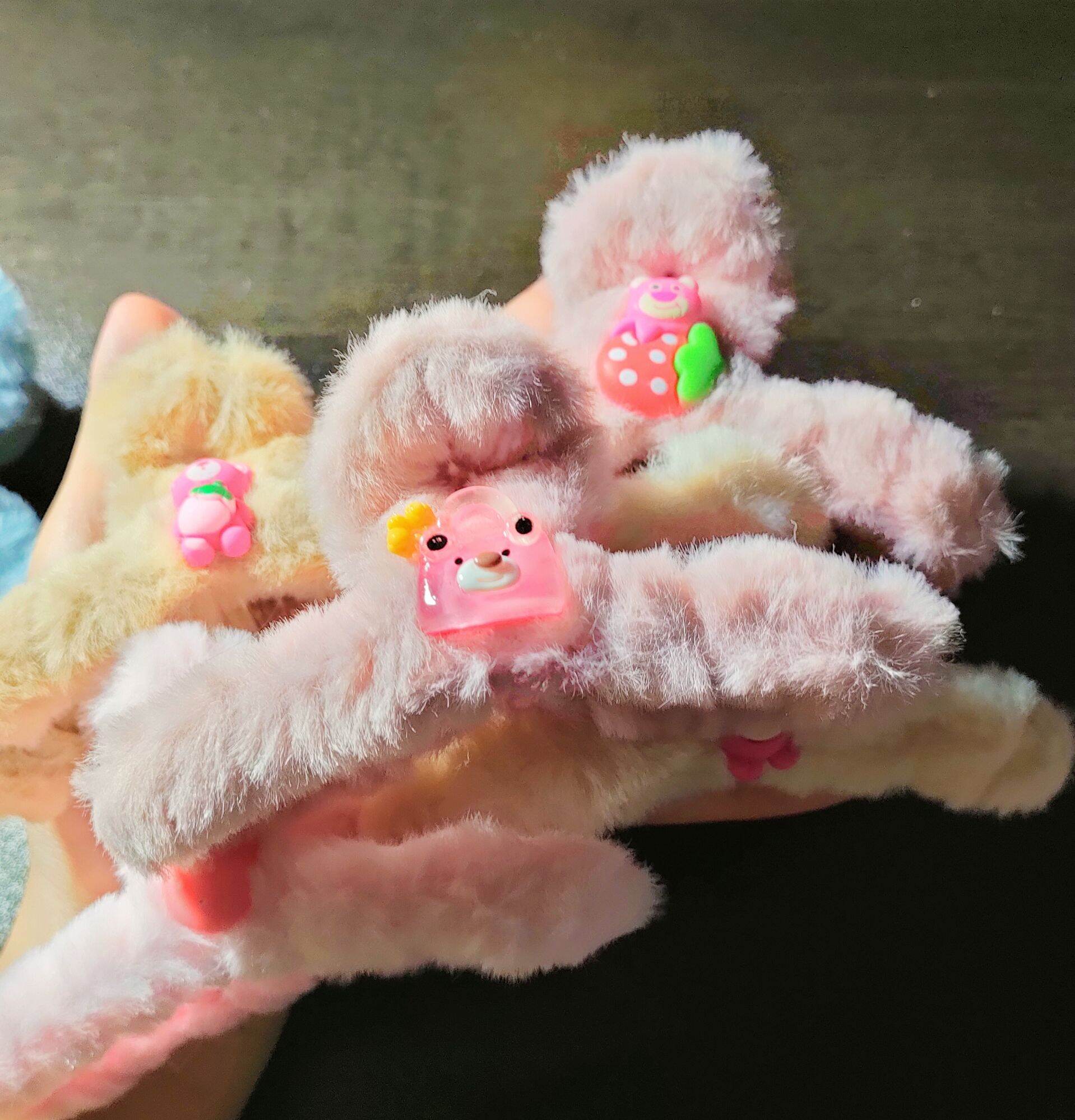kẹp tóc lông nhiều mẫu lựa chọn giao màu ngẫu nhiên