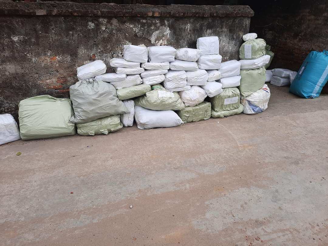 Lồng tráng nuôi ếch