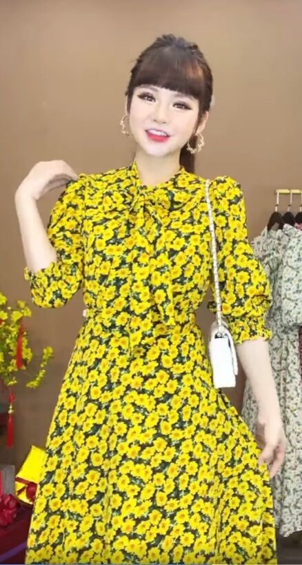 Đầm hoa cúc họa mi Monoco