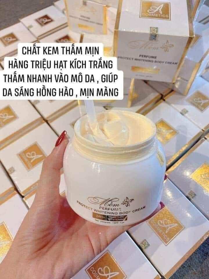 Kem body mềm chữ A