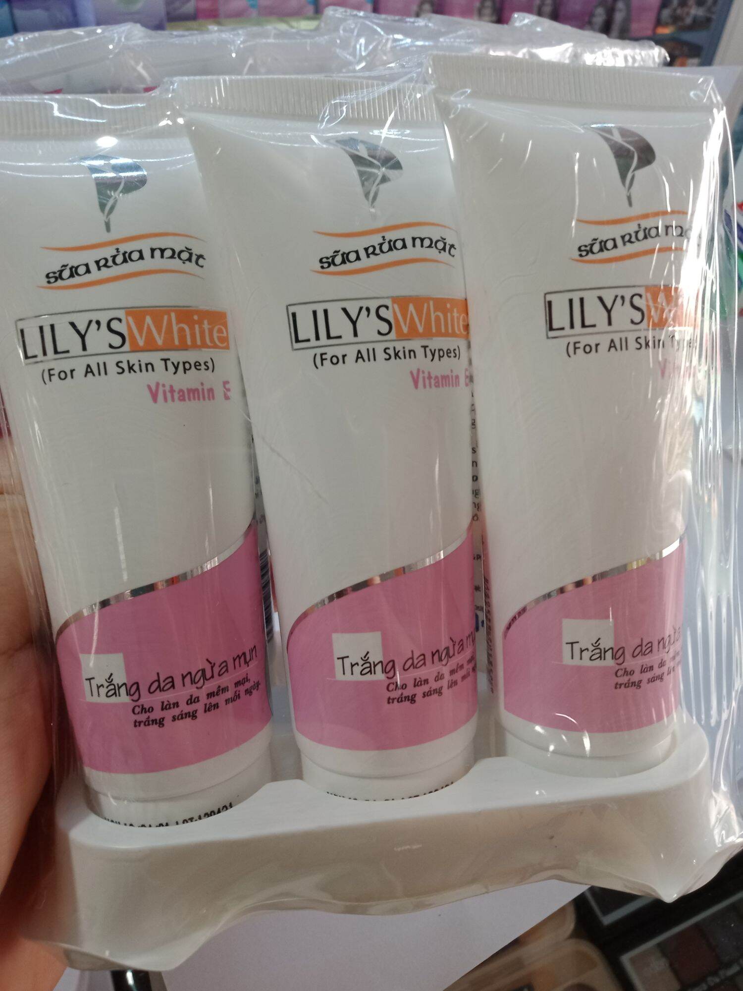 [HCM]Sữa Rửa Mặt Ngừa Mụn Trắng Da  Lyly White