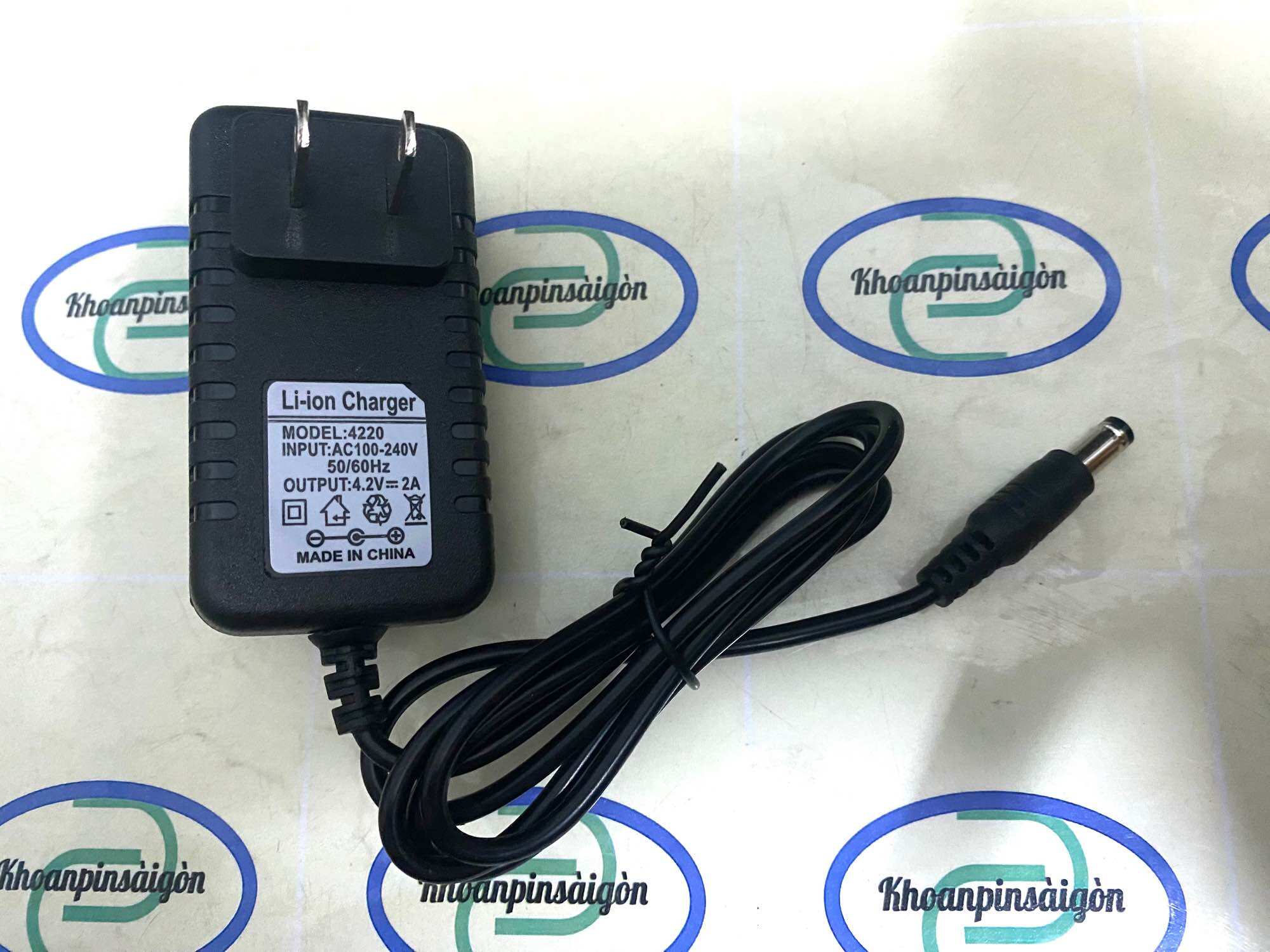 Sạc 1s pin liion 4.2vol 2A
