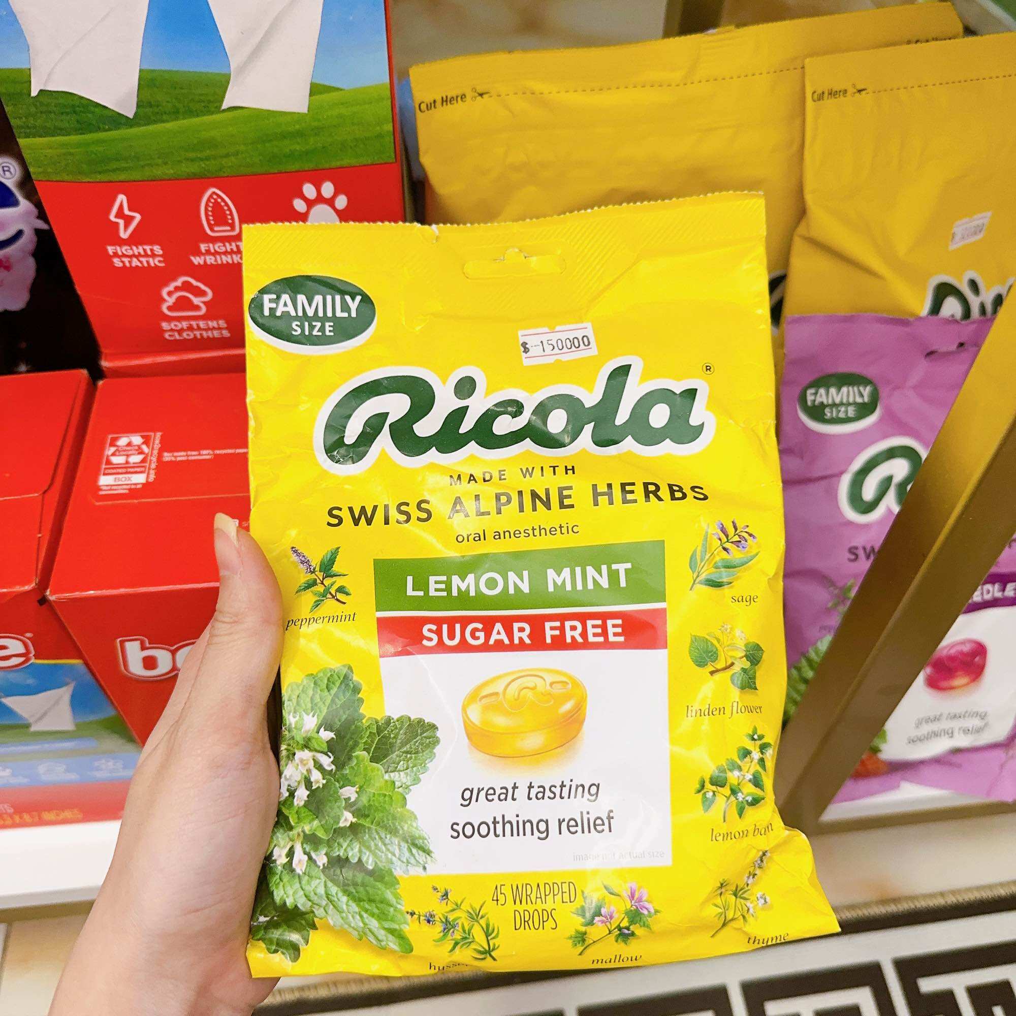 Kẹo thảo mộc giảm ho, khàn Ricola 105v