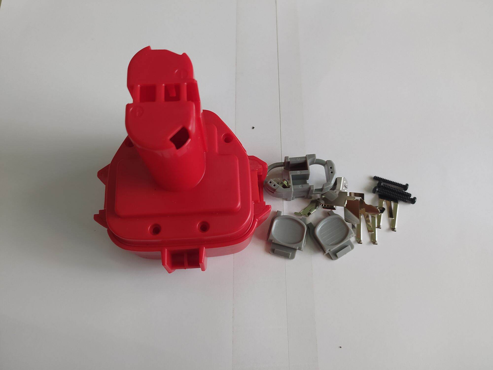 Vỏ pin Makita chọt 12v chất liệu dày