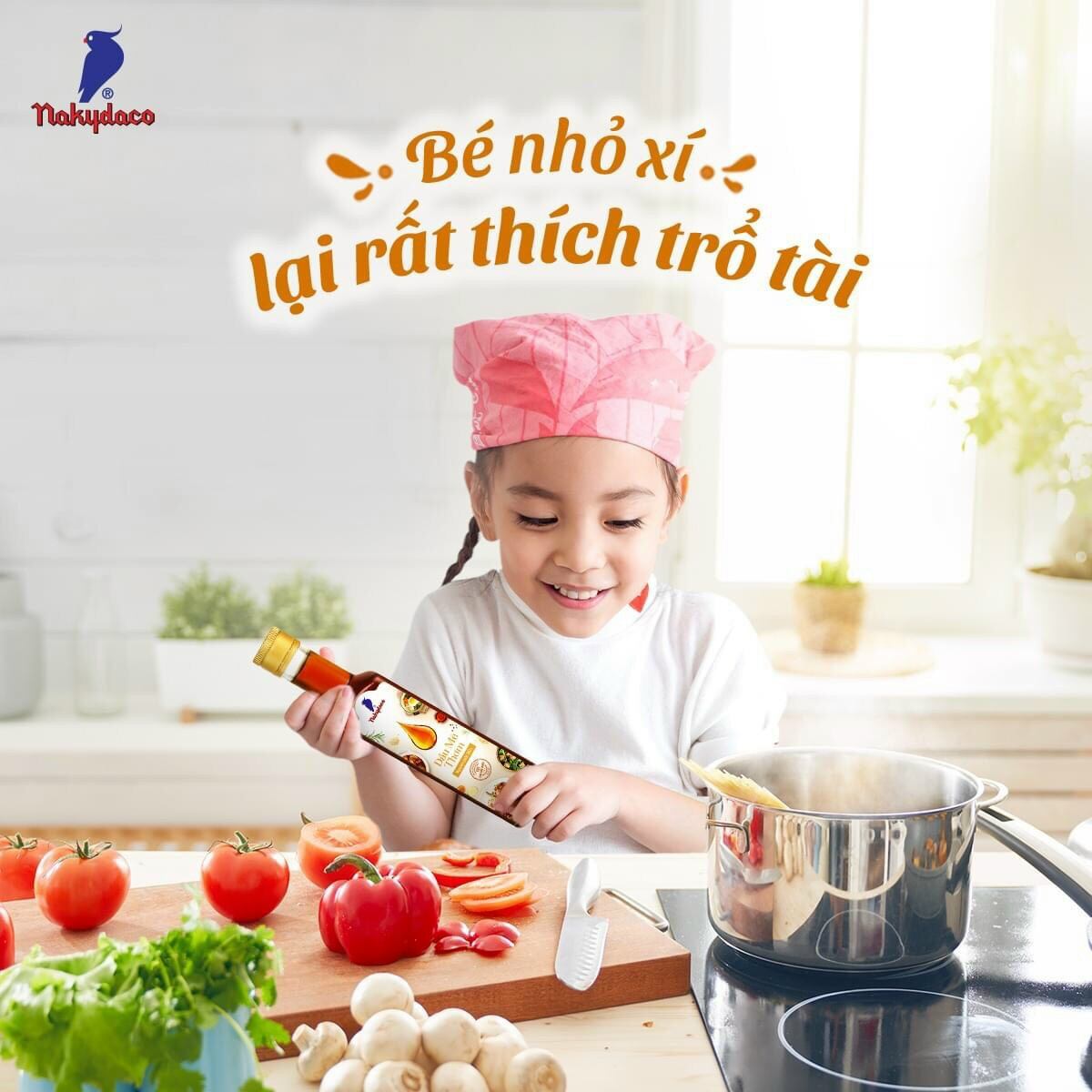 Dầu Mè Thơm Hảo Hạng Nakydako 250ml