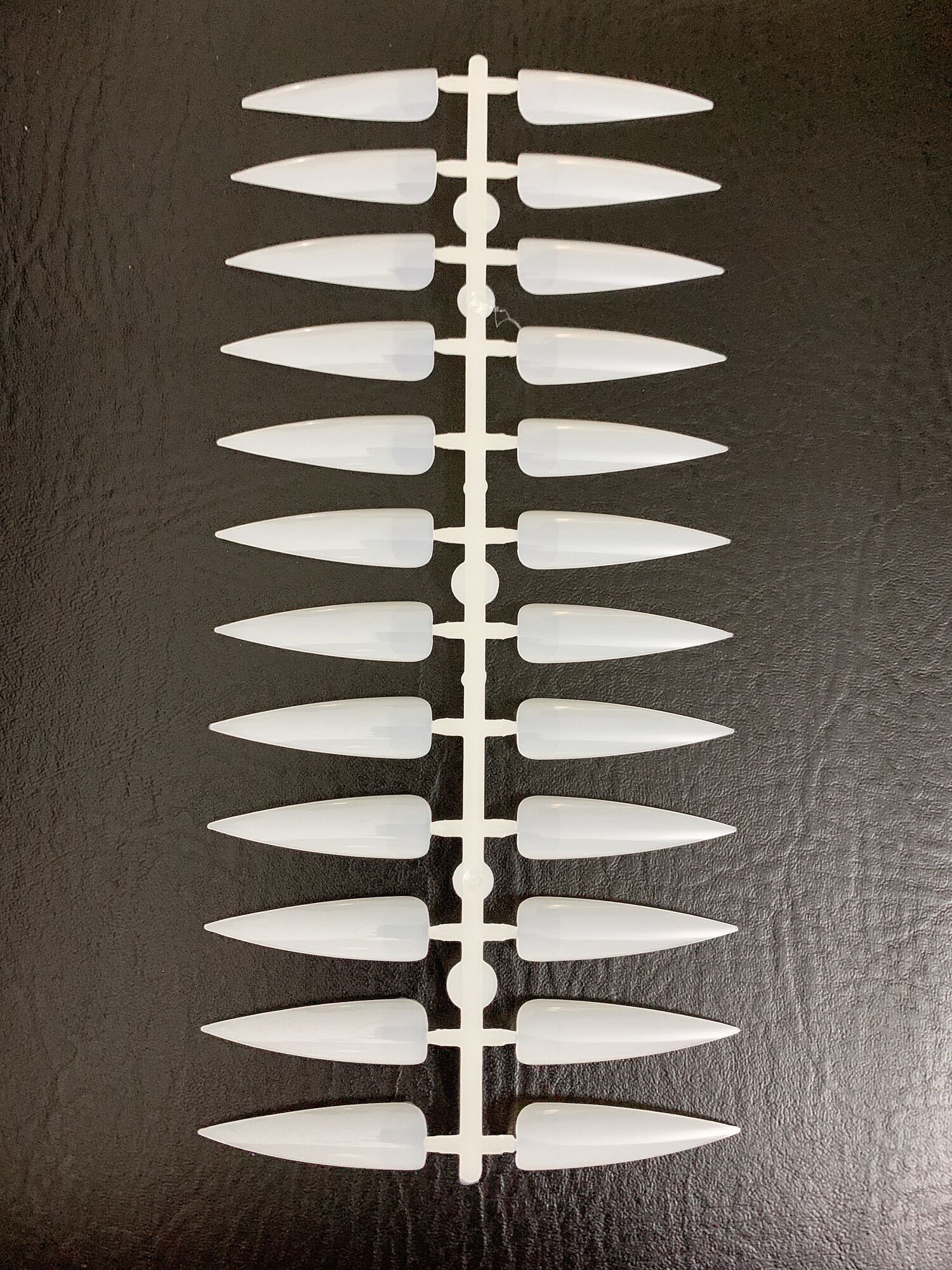 Móng vỉ form nhọn móng xương cá nhọn (set 10 vỉ)