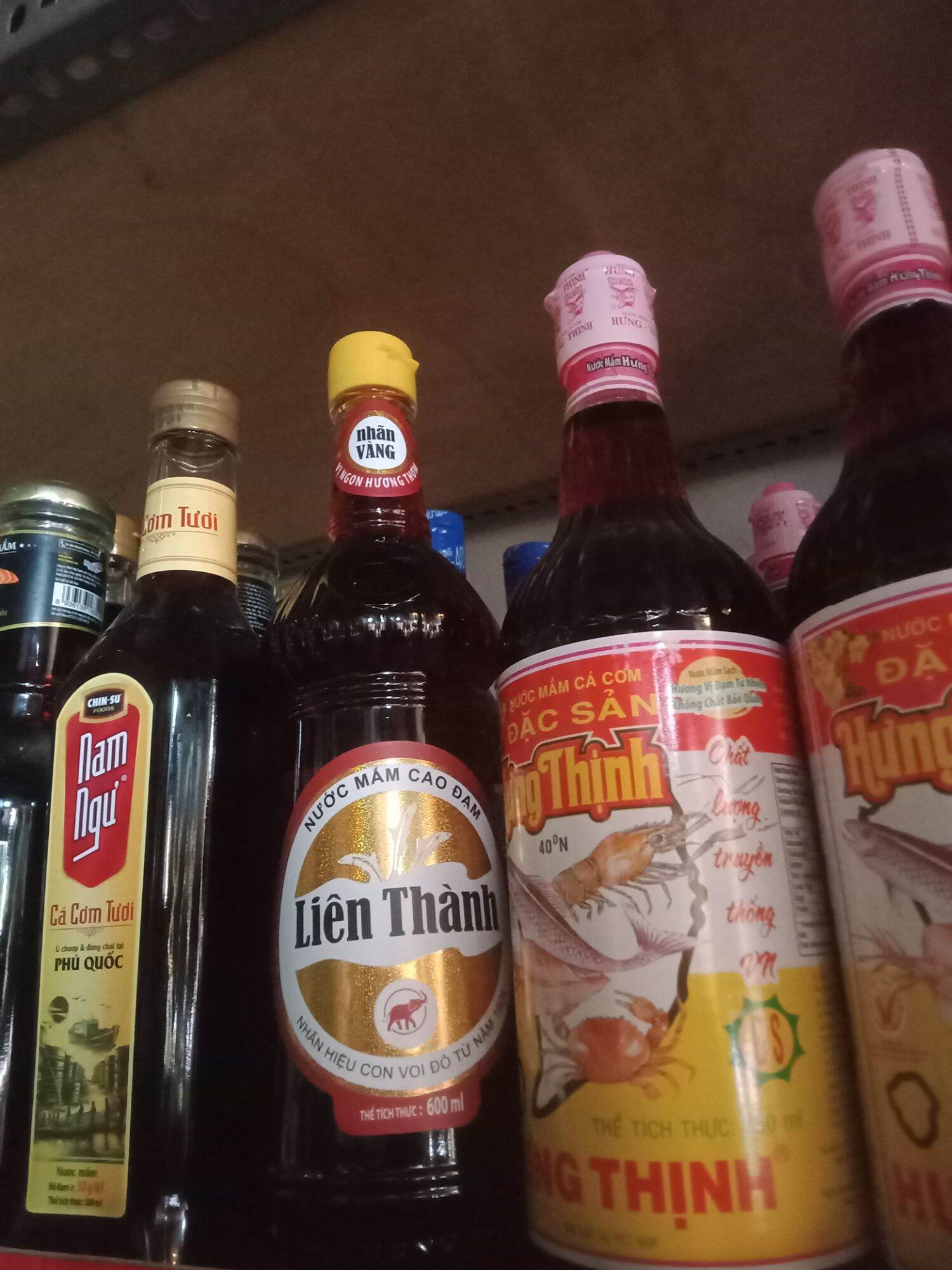 nước mắm Liên Thành nhãn vàng