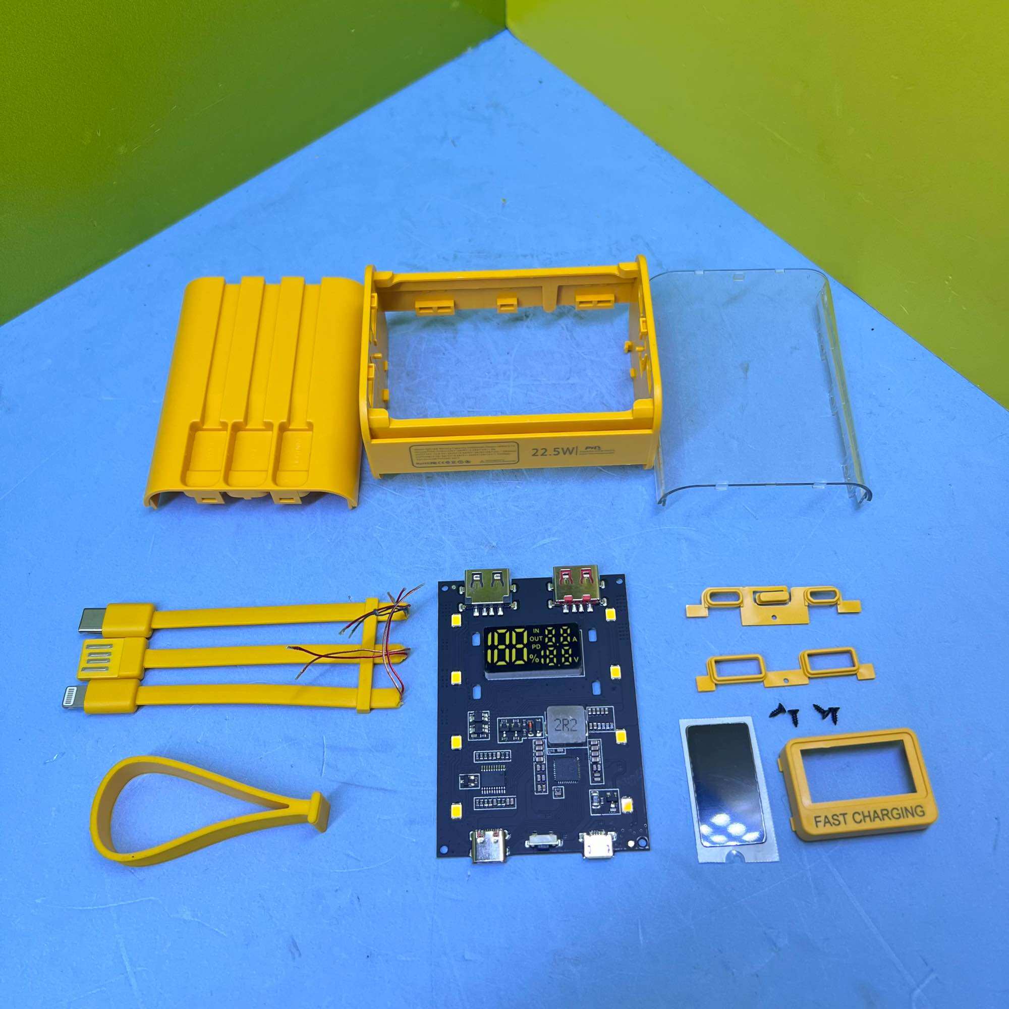 Box sạc dự phòng 3cell 18650