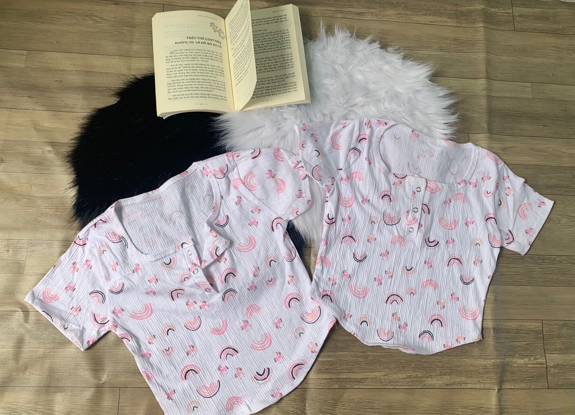 [HCM]Áo croptop nút bấm họa tiết