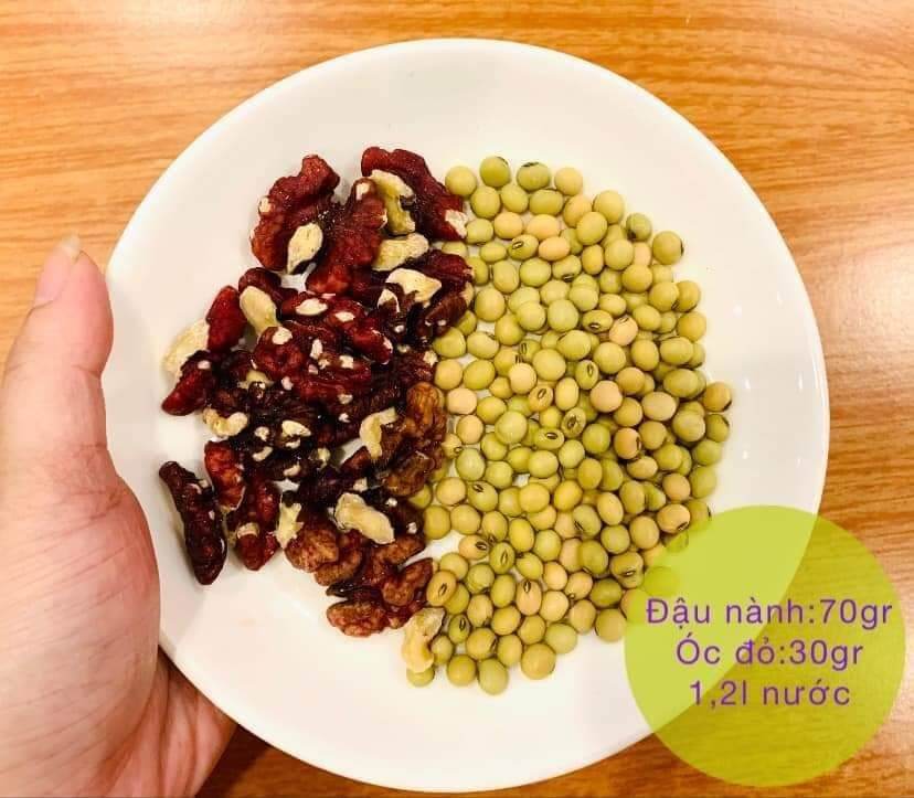 500gr Nhân Óc chó đỏ Mỹ bóc tay ( hút chân không)