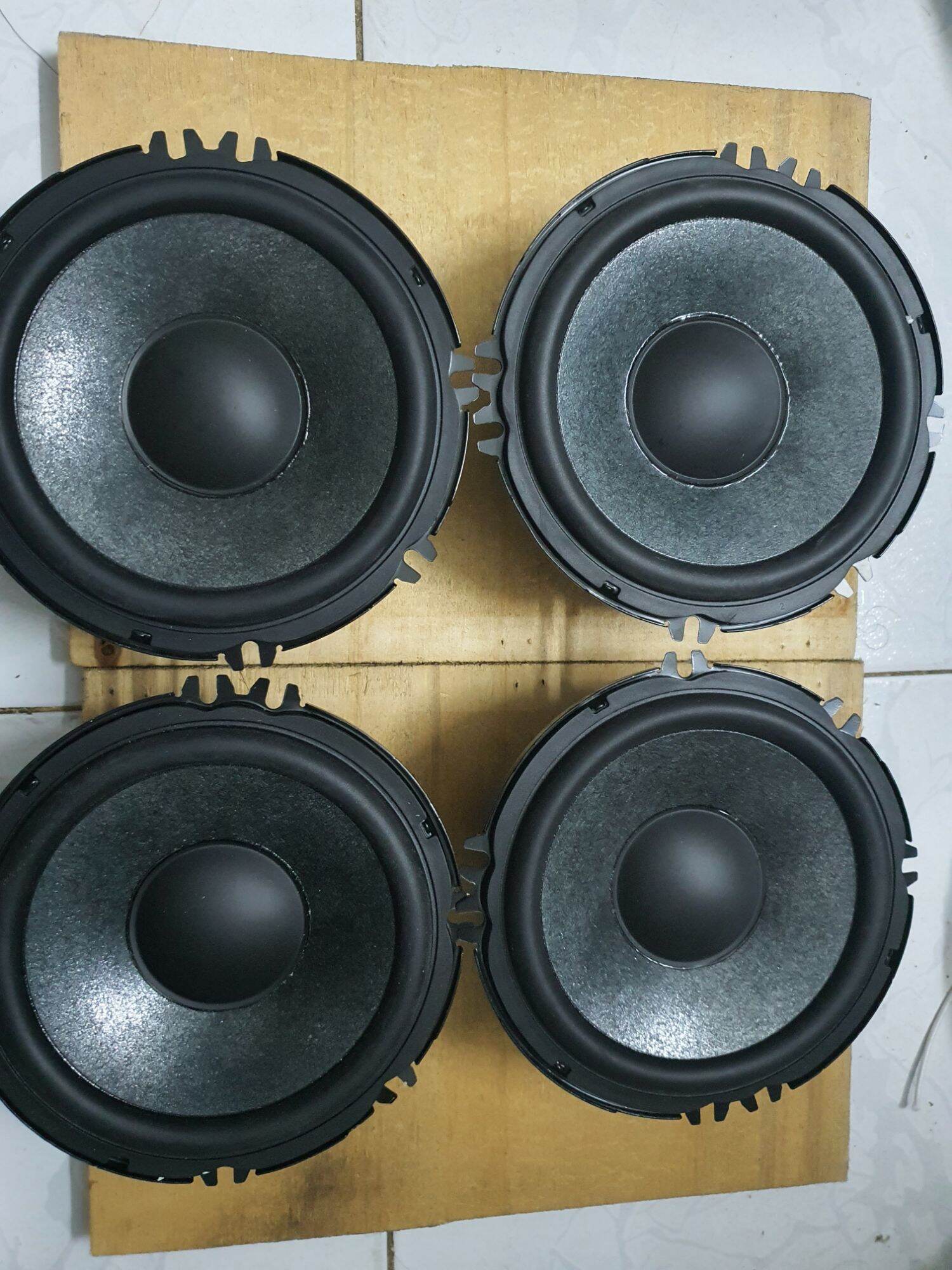 Loa bass 16 sony