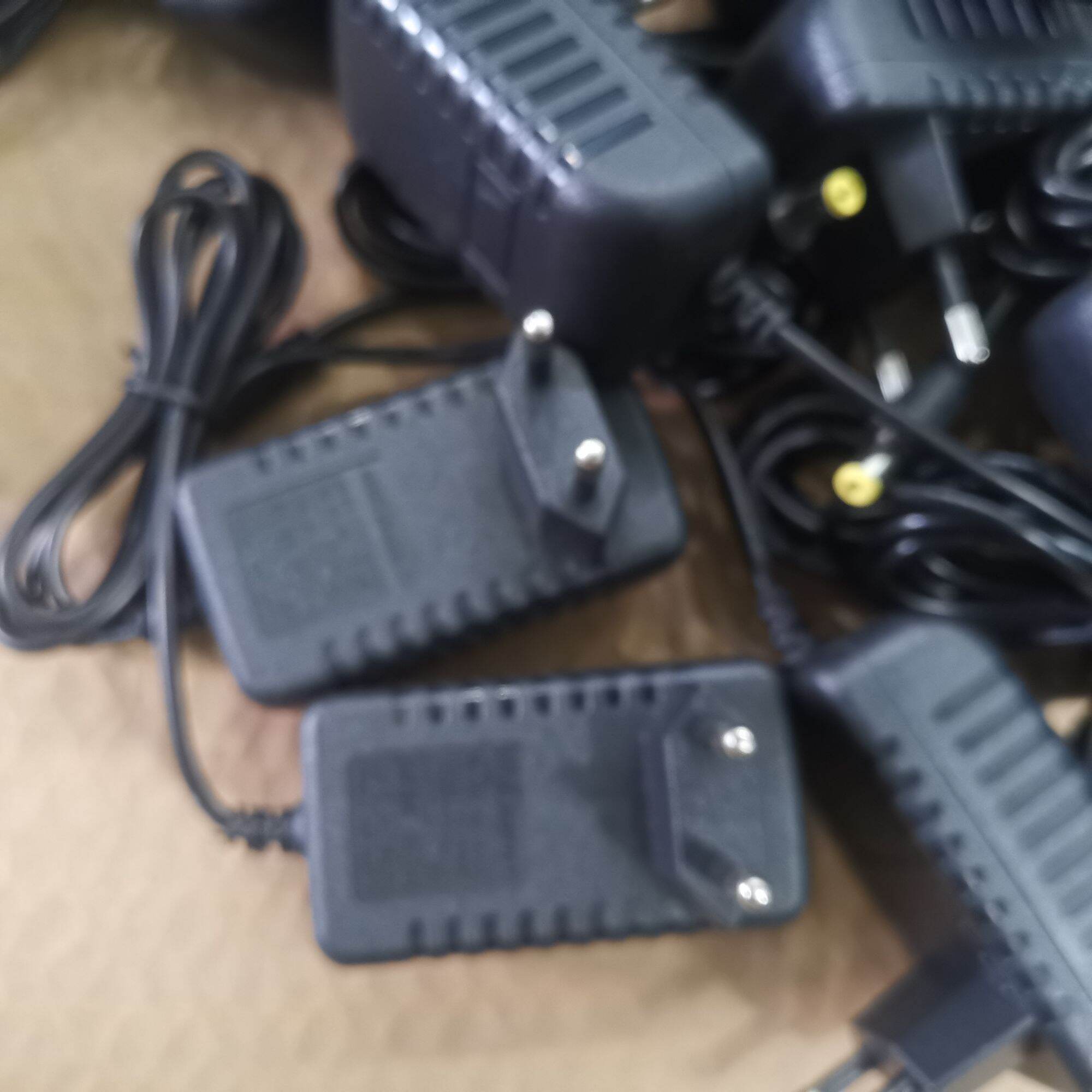 Nguồn micro, camera, wifi 12V- 2A
