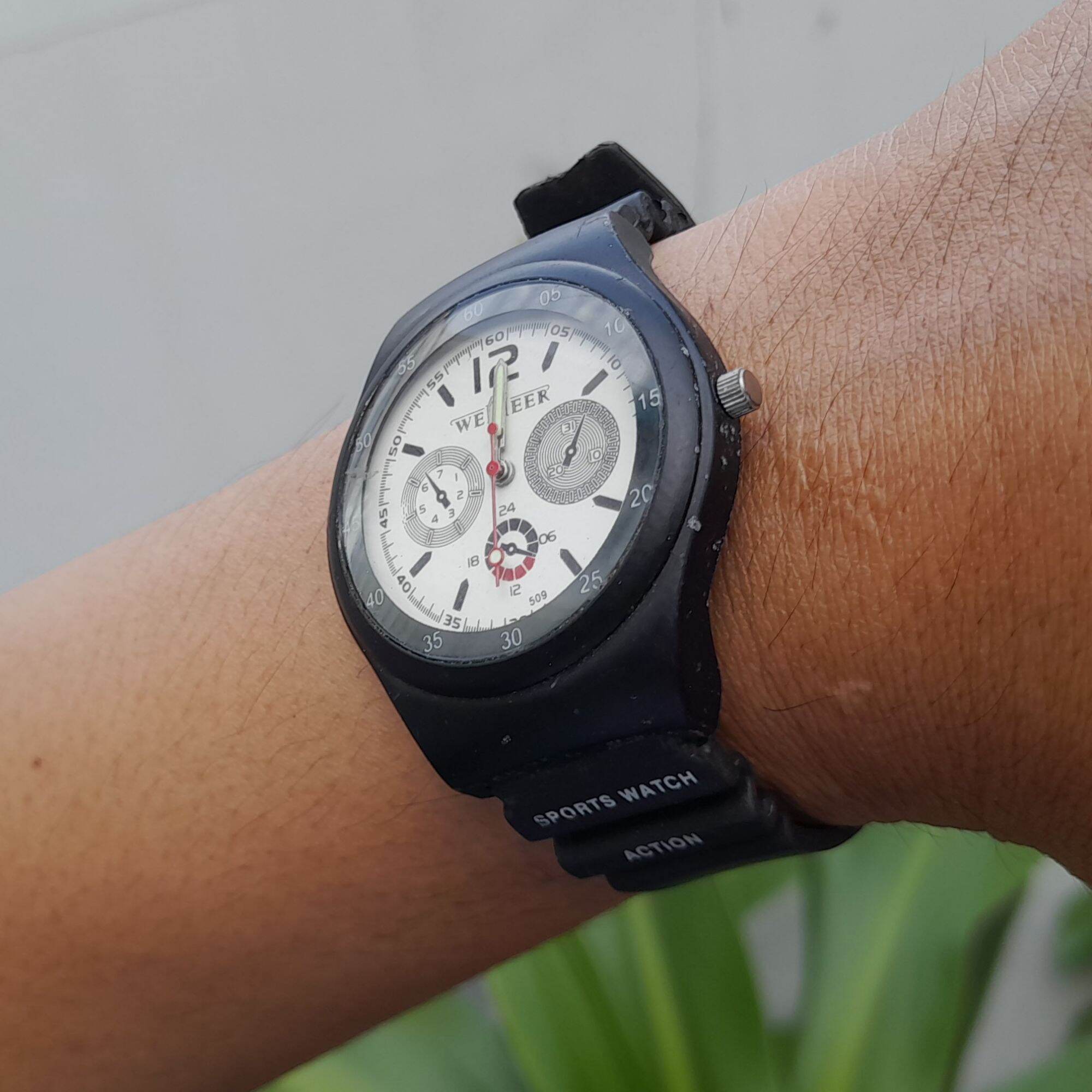 Đồng hồ Nam Nữ 3 kim, kiểu dáng lạ lạ