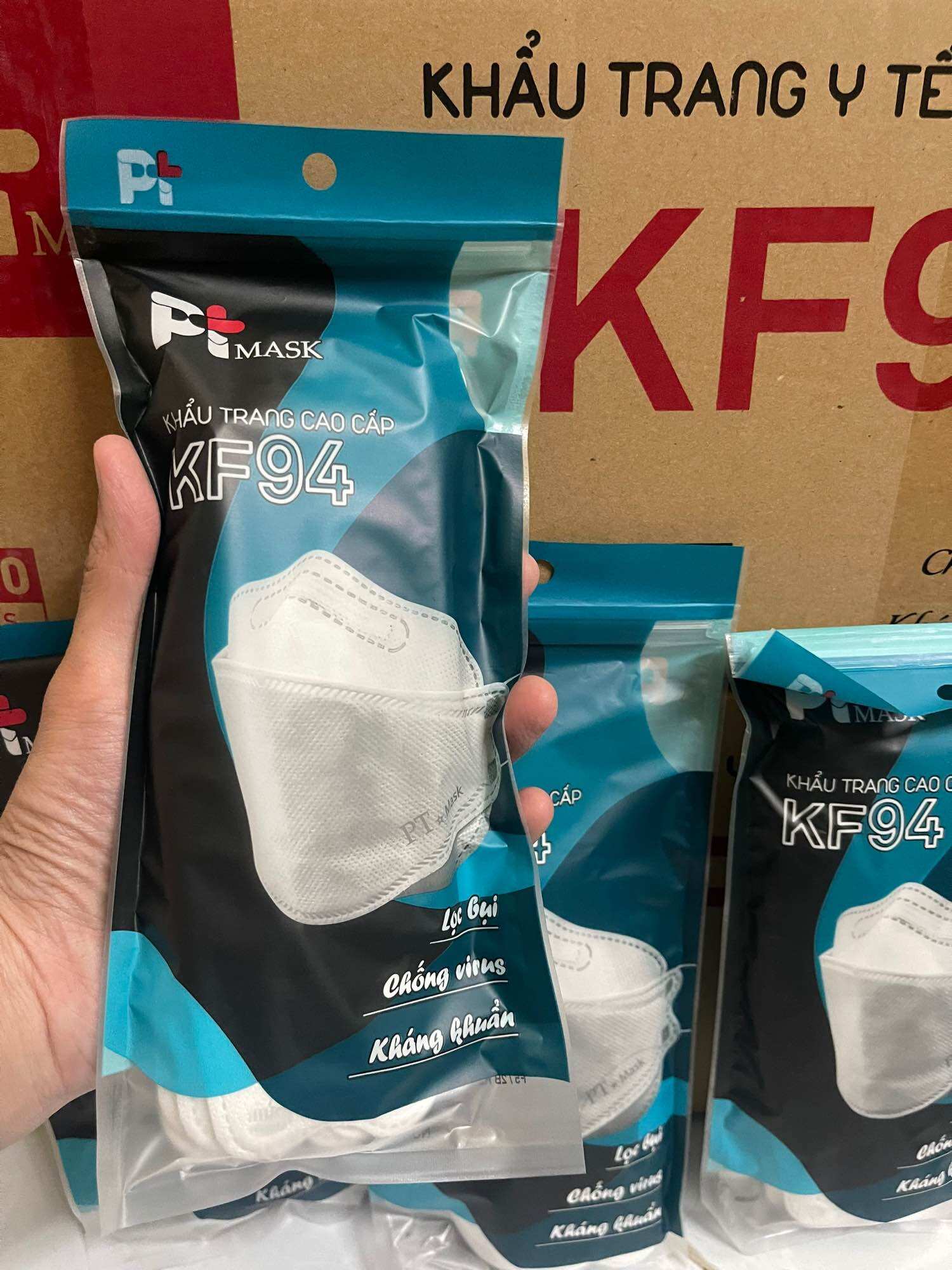 Thùng 300 cái Khẩu trang KF94 BẢO LONG ( Trắng )