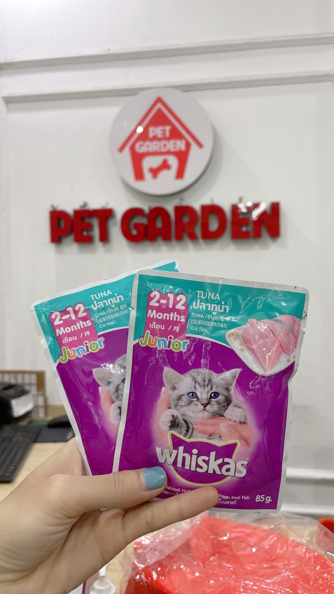 Pate whiskas cho mèo con