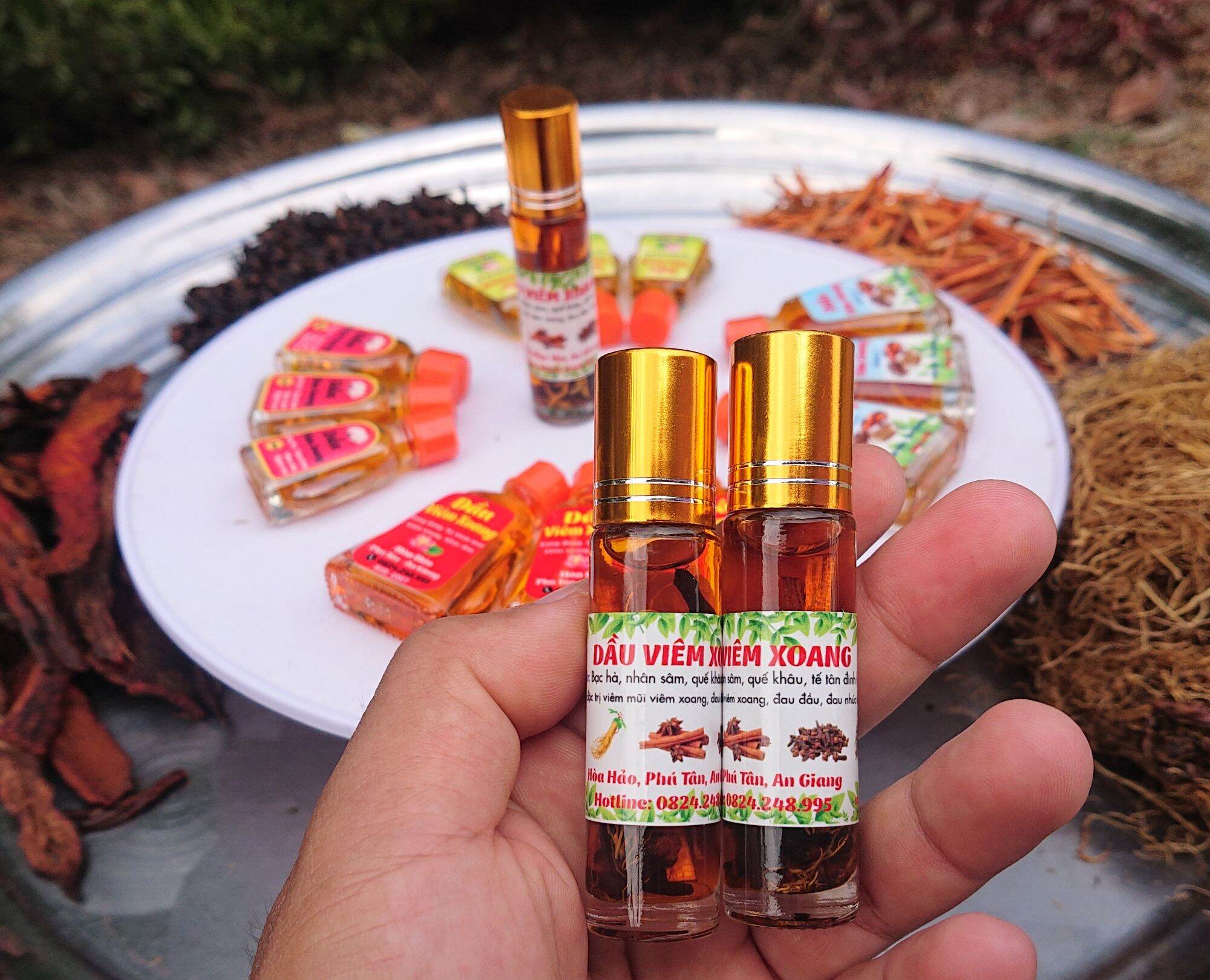 Dầu viêm xoang 1chai 10ml dạng lăn thơm ấm cay