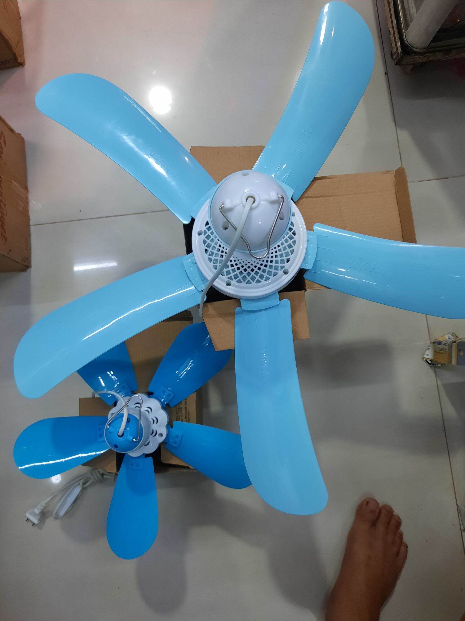 Quạt trần màn mini 5 cánh siêu mát, êm diệu.