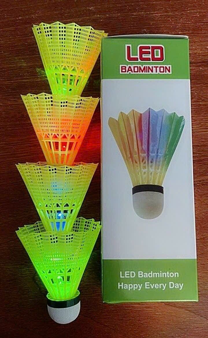 cầu lông có đèn led phát sáng cầu lông và cầu nhựa