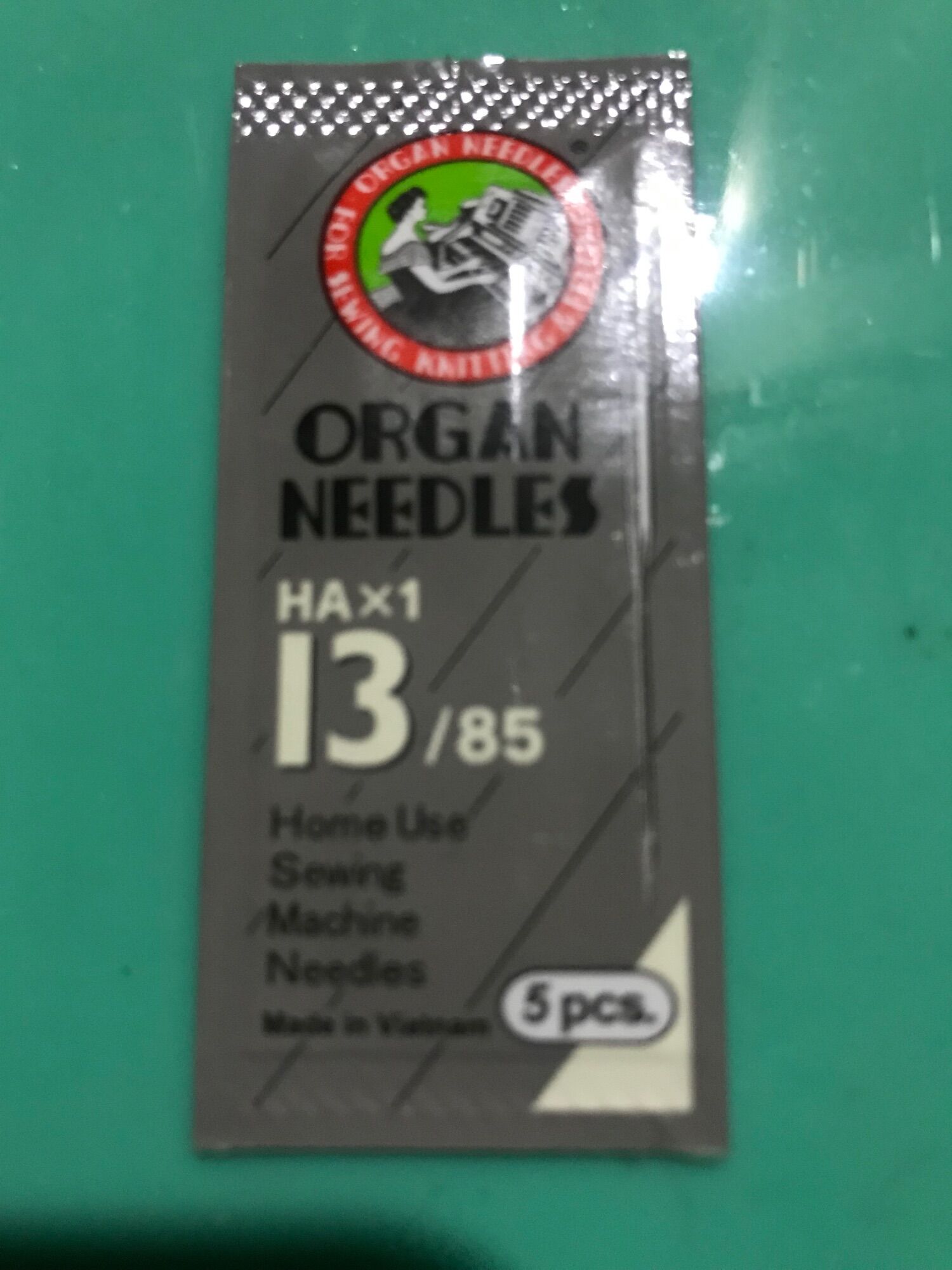 [HCM]Hộp phụ kiện máy may gia đình