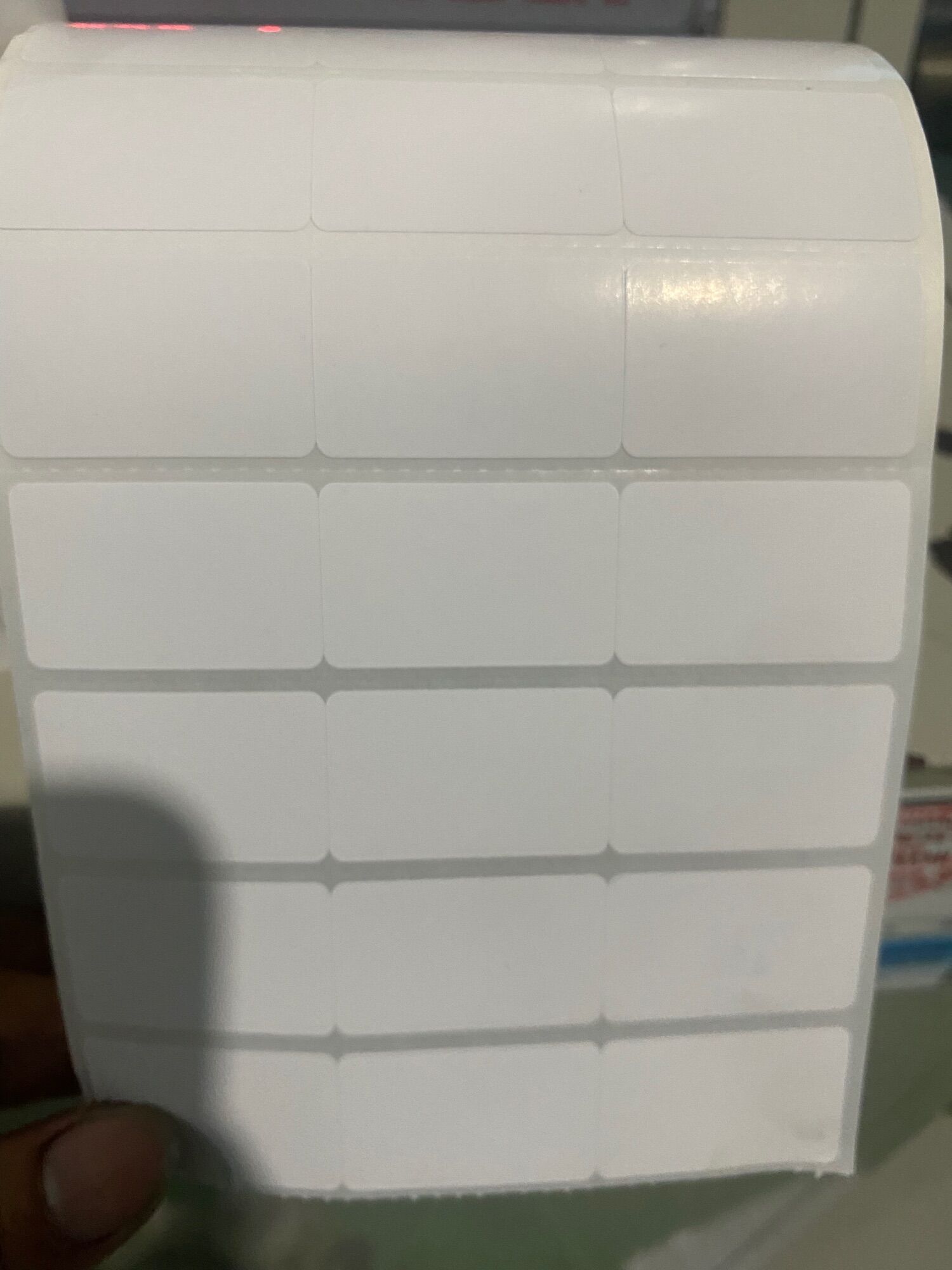 Decal 35 x 22 x 3 tem ( 50m ) in thường