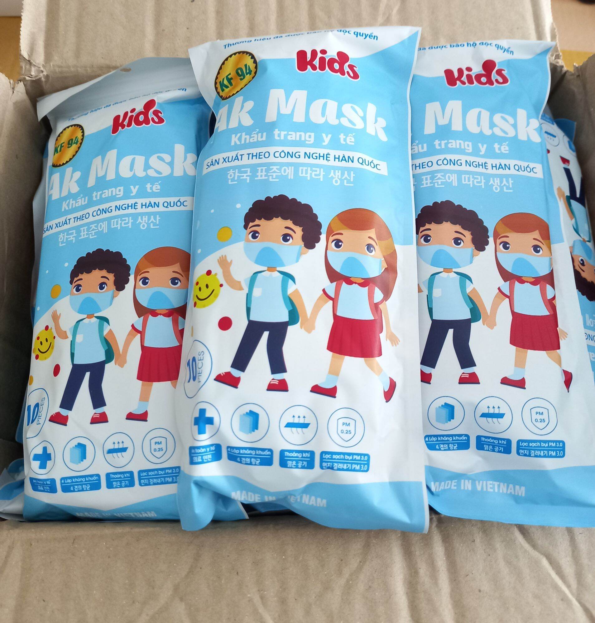 Khẩu trang kháng khuẩn em bé 4D ( Túi 10 cái )