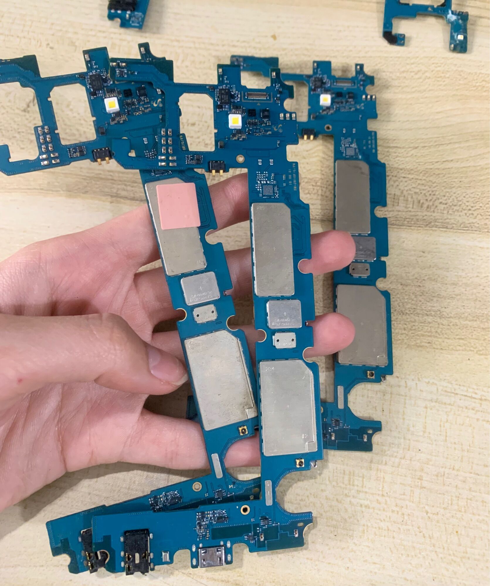 Main samsung j6 + zin full hàng cao cấp.