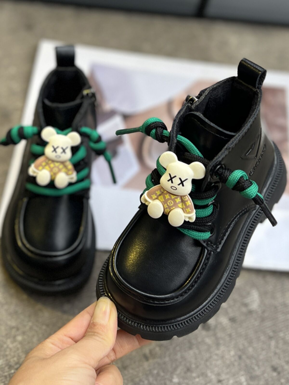 Giày Bông Hai Lớp Bốt Dr. Martens Trẻ Em Giày Bé Gái Đế Mềm Mẫu Mới Thu Đông Lót Lông Bốt Ngắn Bé Gái Bốt Em Bé Chống Trượt