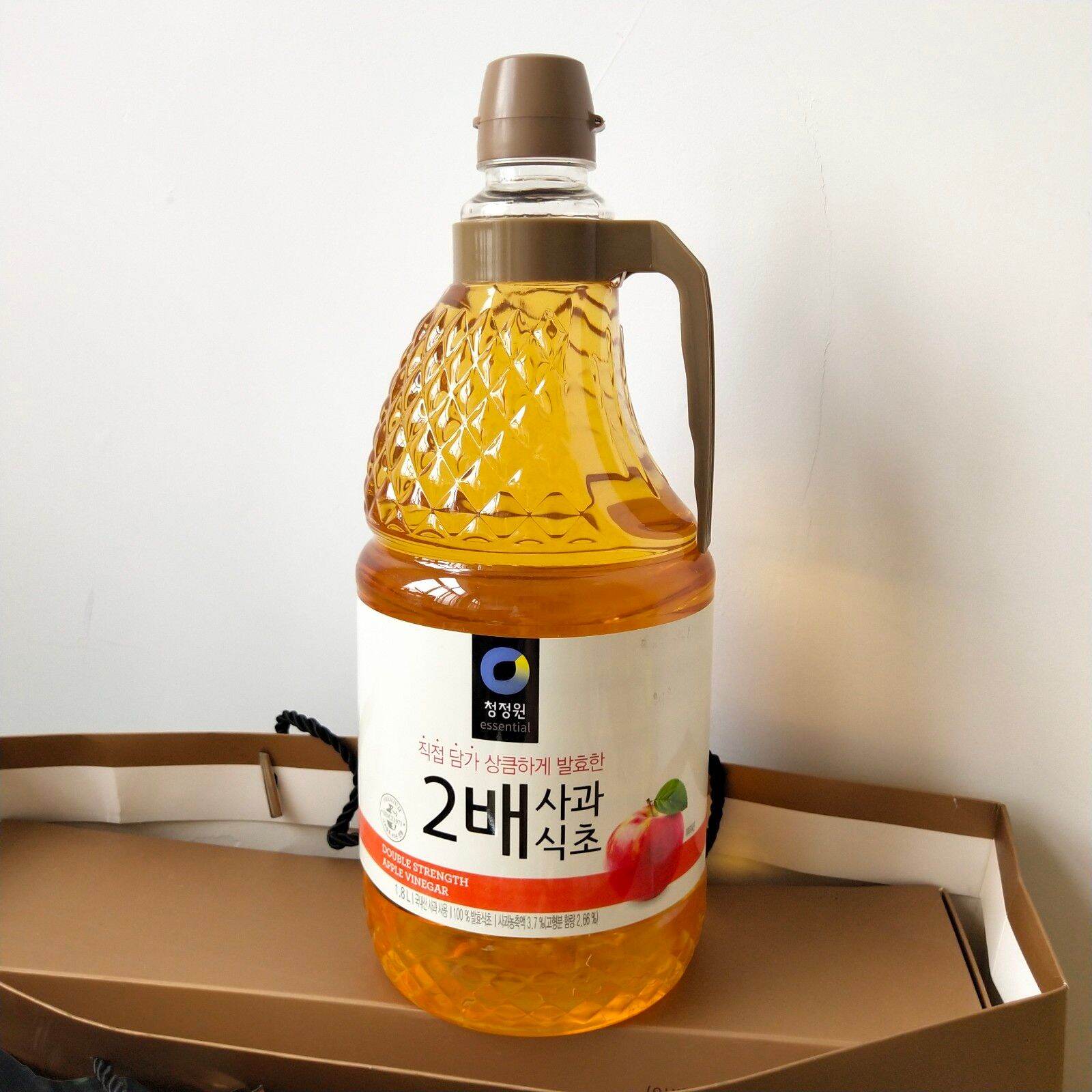 Giấm táo đậm đặc Hàn Quốc 1.8lít