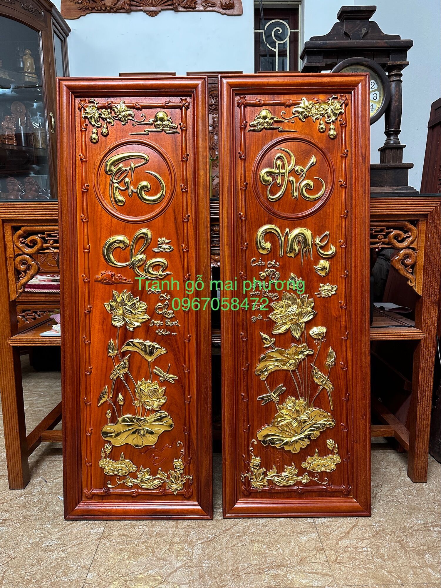 Tranh câu đối cha mẹ gỗ hương khung triện kích thước 42*98cm