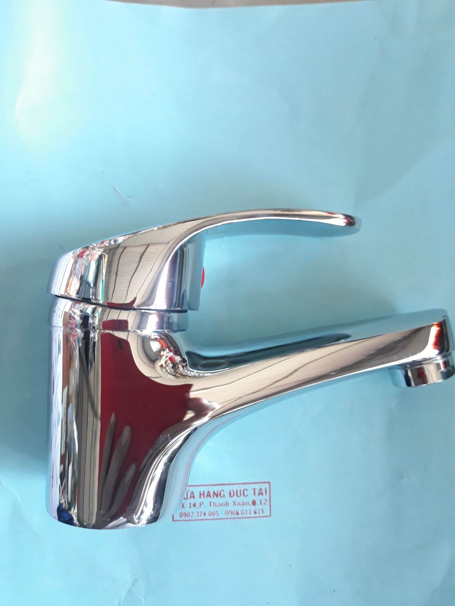 Vòi lavabo nóng lạnh Linax