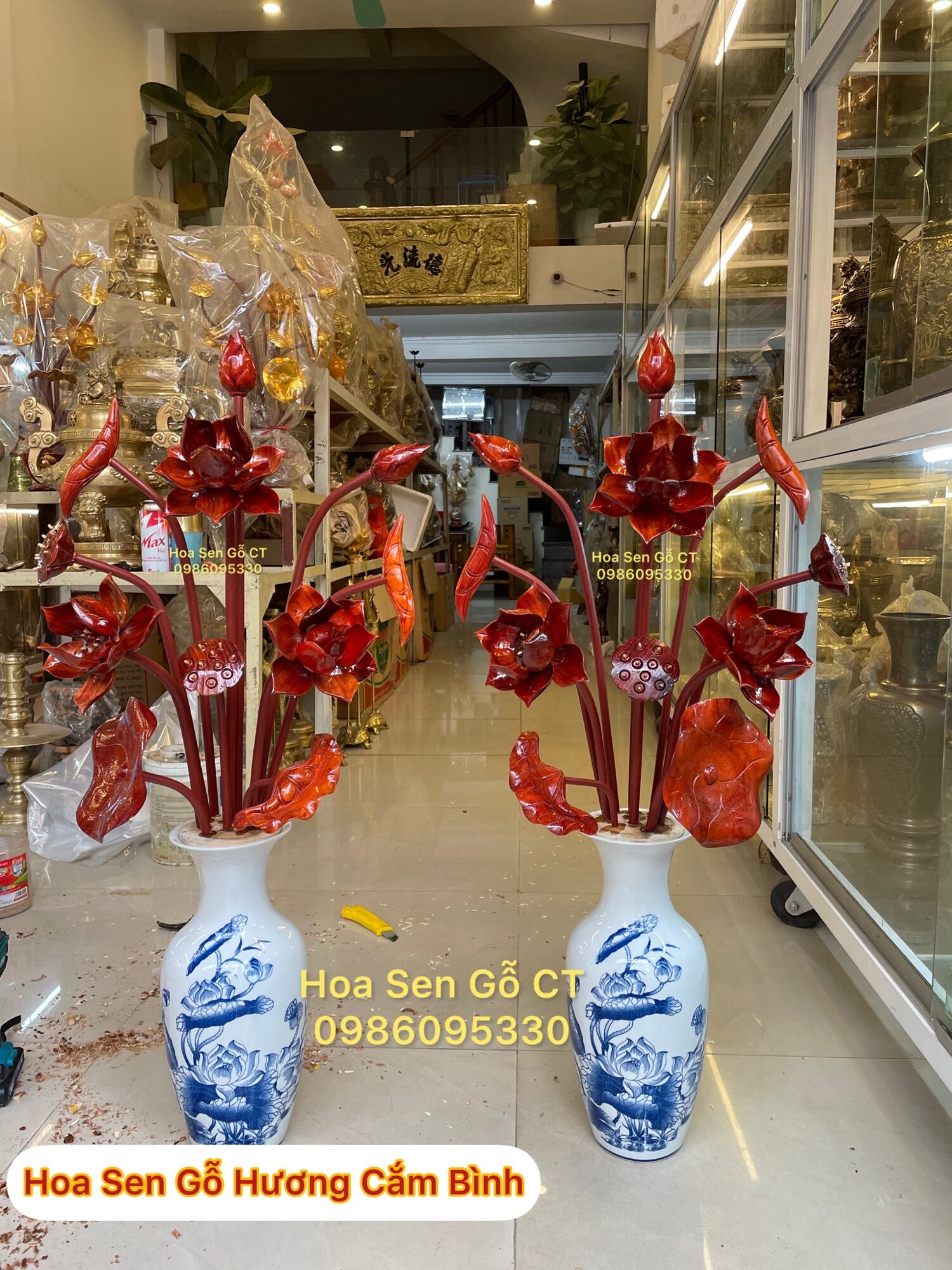 Hoa sen gỗ hương không bình