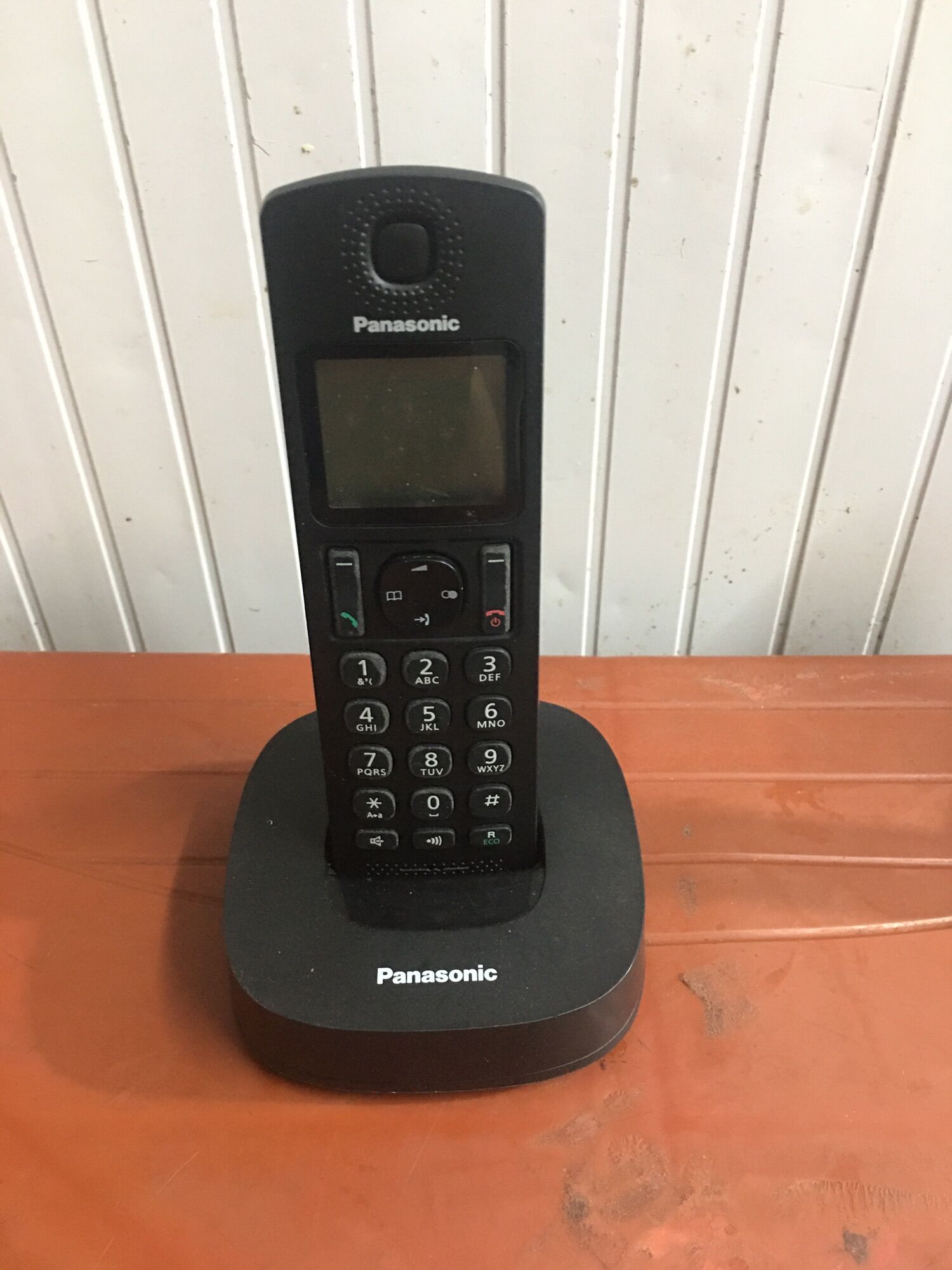 Điện thoại mẹ bồng con panasonic kx- tgc 310