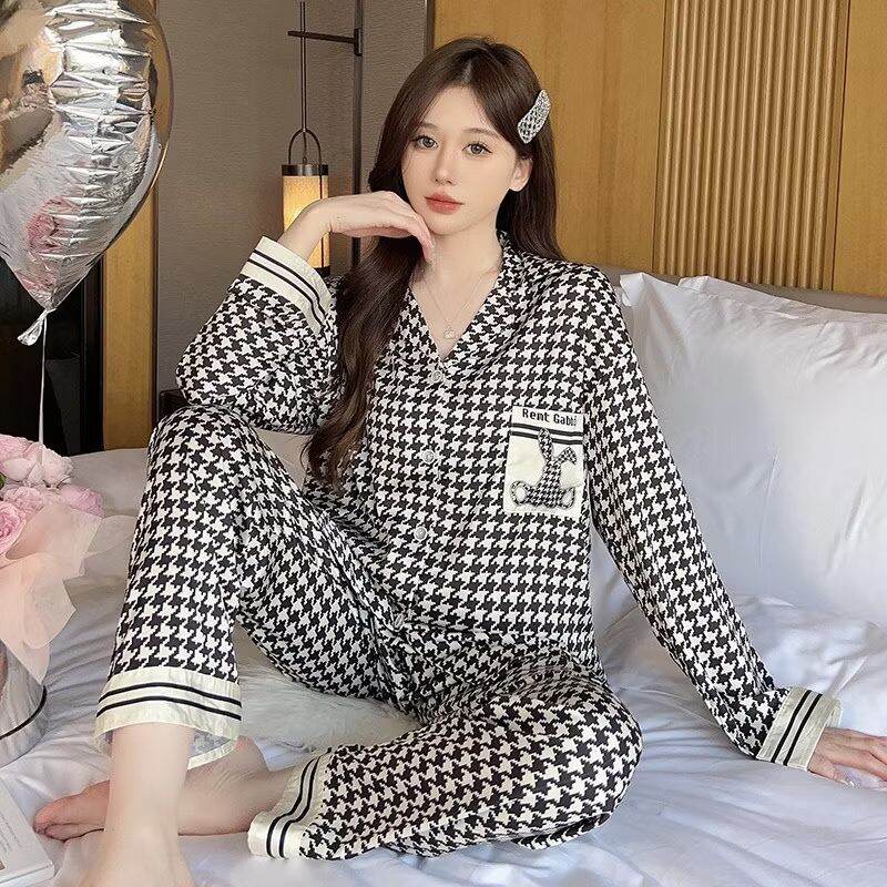Đồ bộ pijama lụa xước nữ  [NÚT ĐÁ]  thương hiệu size từ 40 đên 62kg
