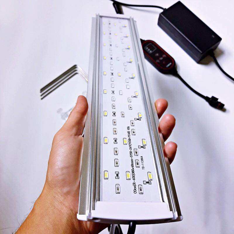 Đèn LED thủy sinh COCO WRGB (R Series) đánh màu cây cá cực đẹp