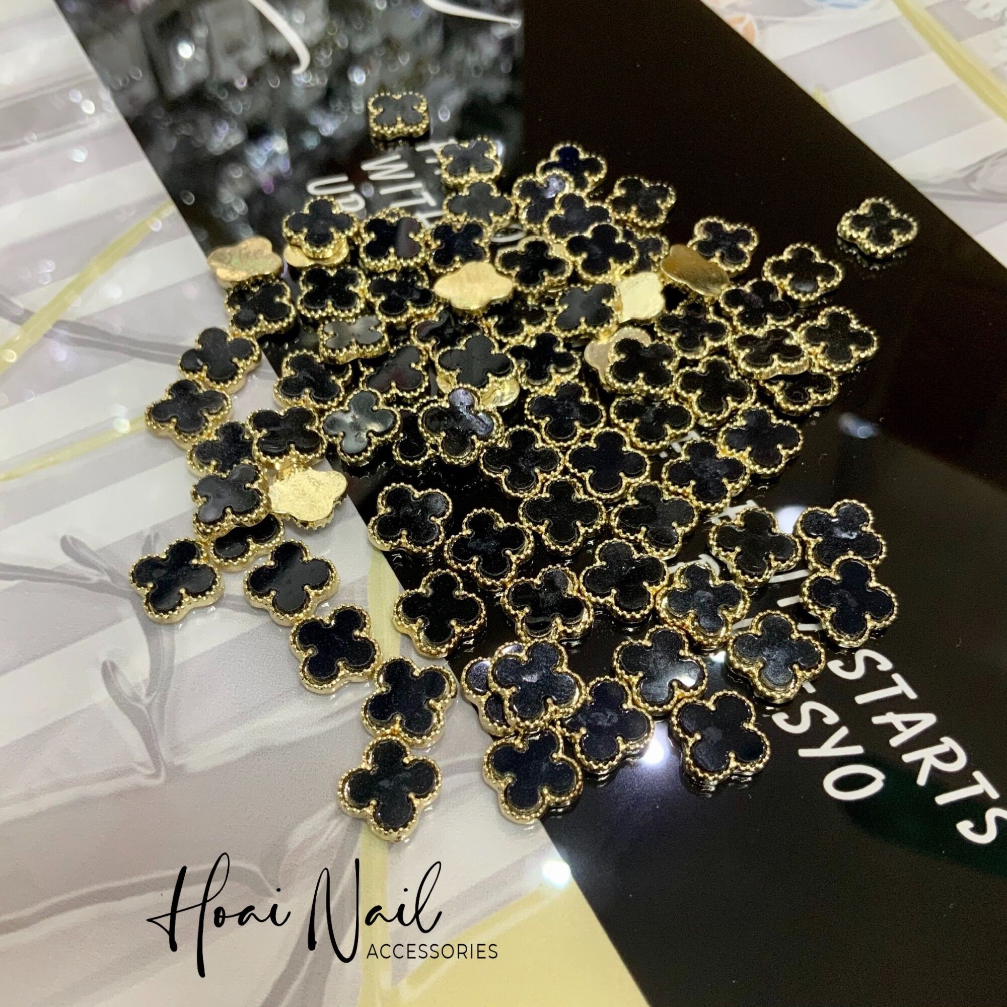 Charm tim đính móng tay (giá 10 chiếc)
