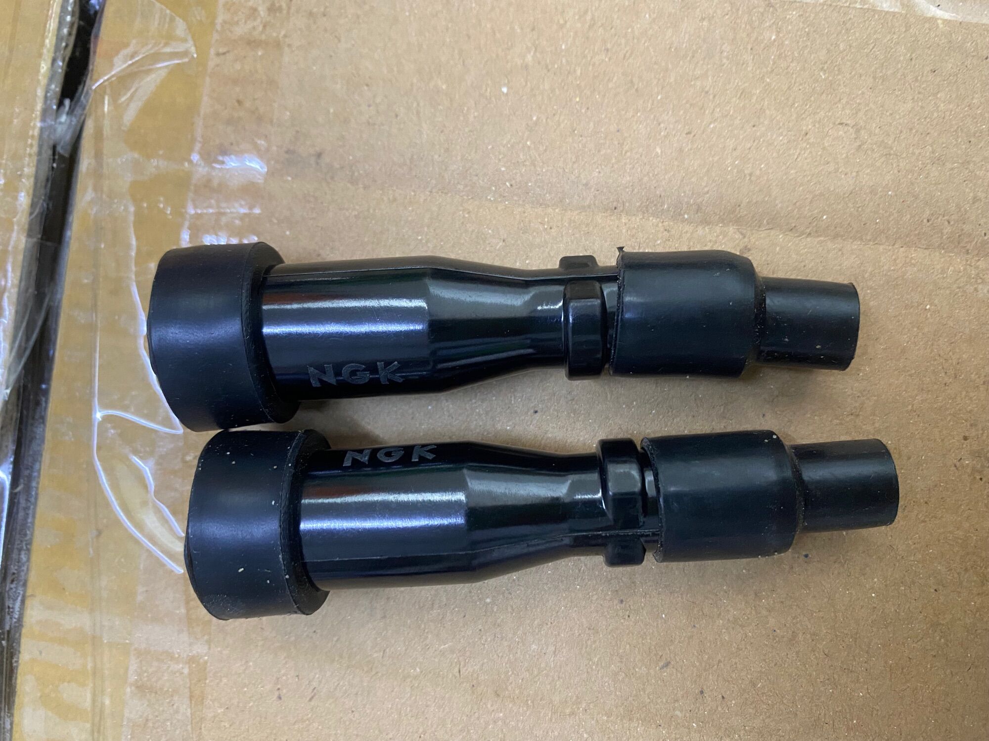 Chụp bugi xe Exciter hàng đẹp loại 1