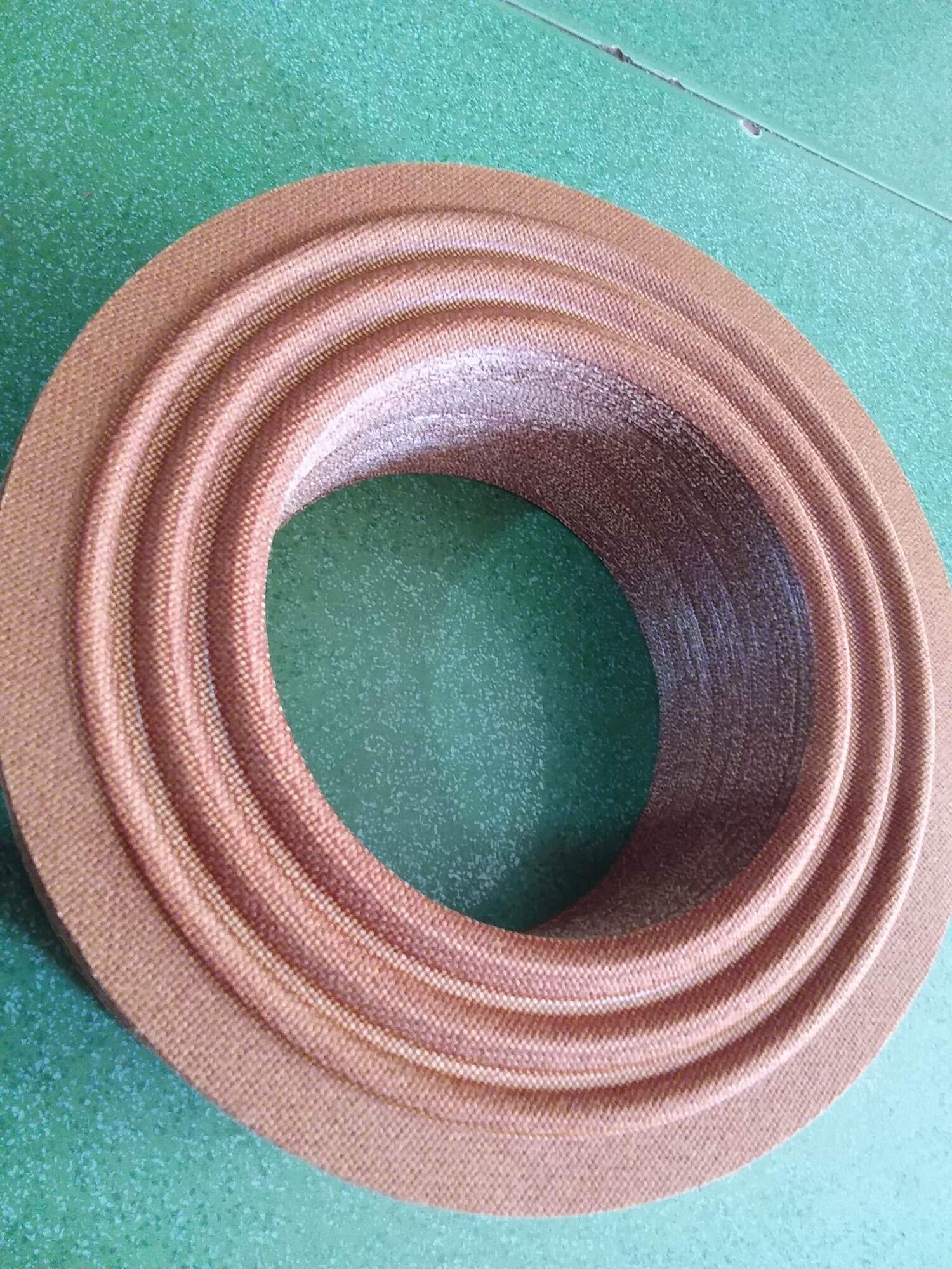 1 CHIẾC NHỆN LOA 21.5CM LỔ COIL 125