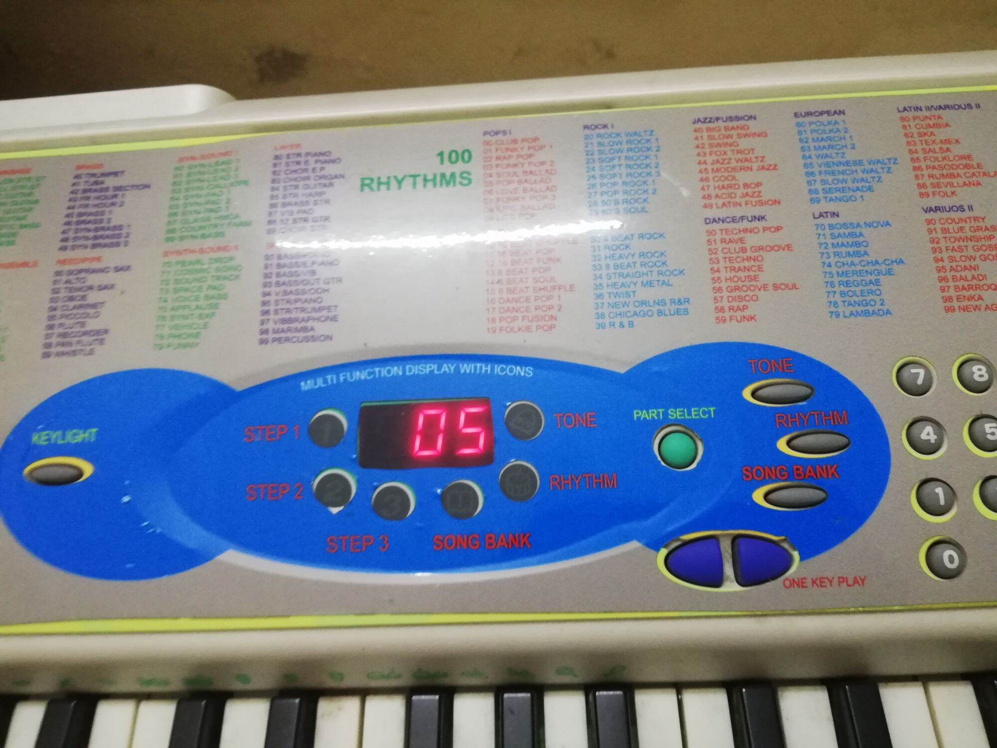 Đàn organ Casio LK 37