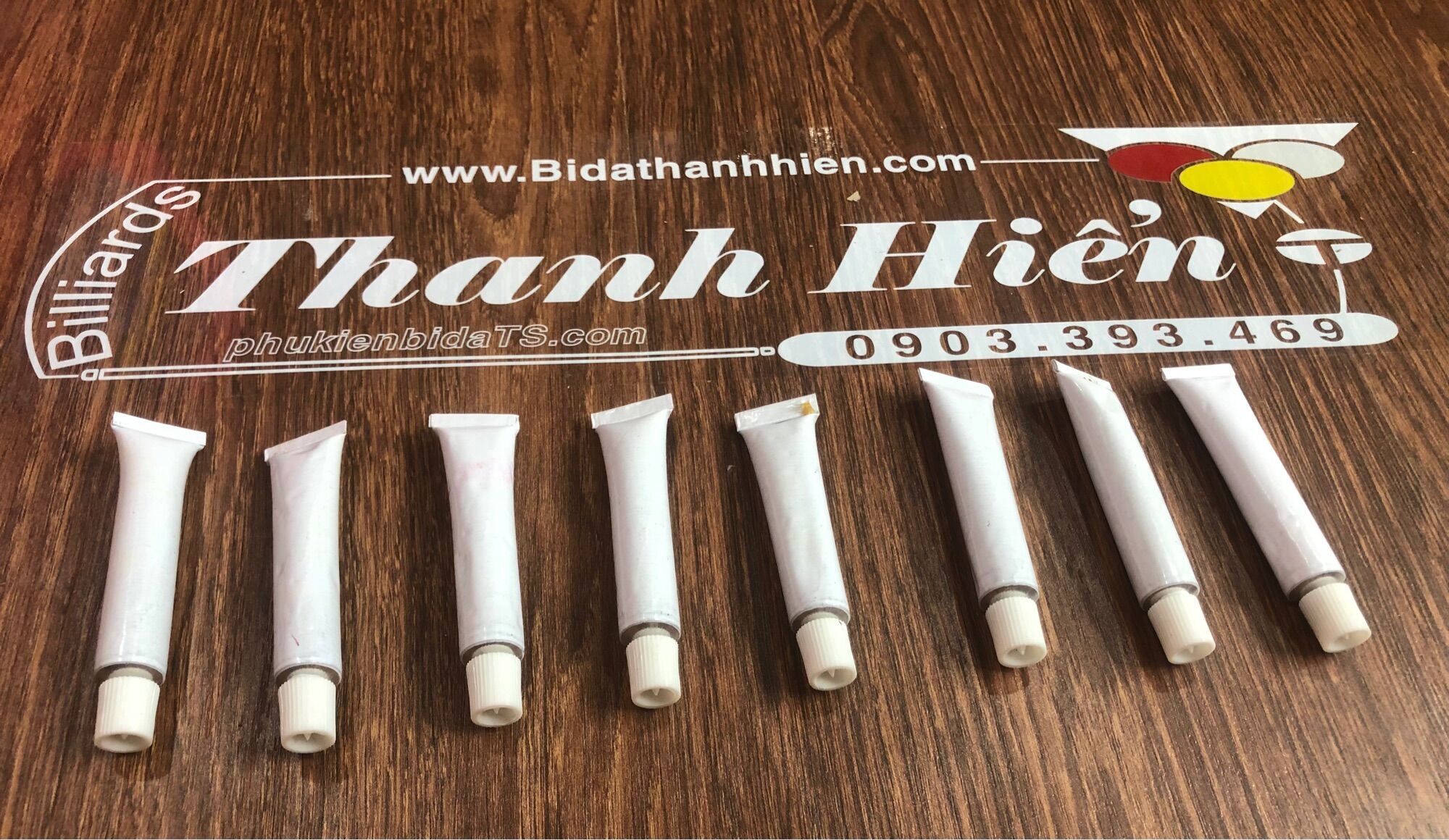[HCM]KEO DÁN ĐẦU CƠ BIDA HOẶC VÁ VẢI ( KEO CON CHÓ)