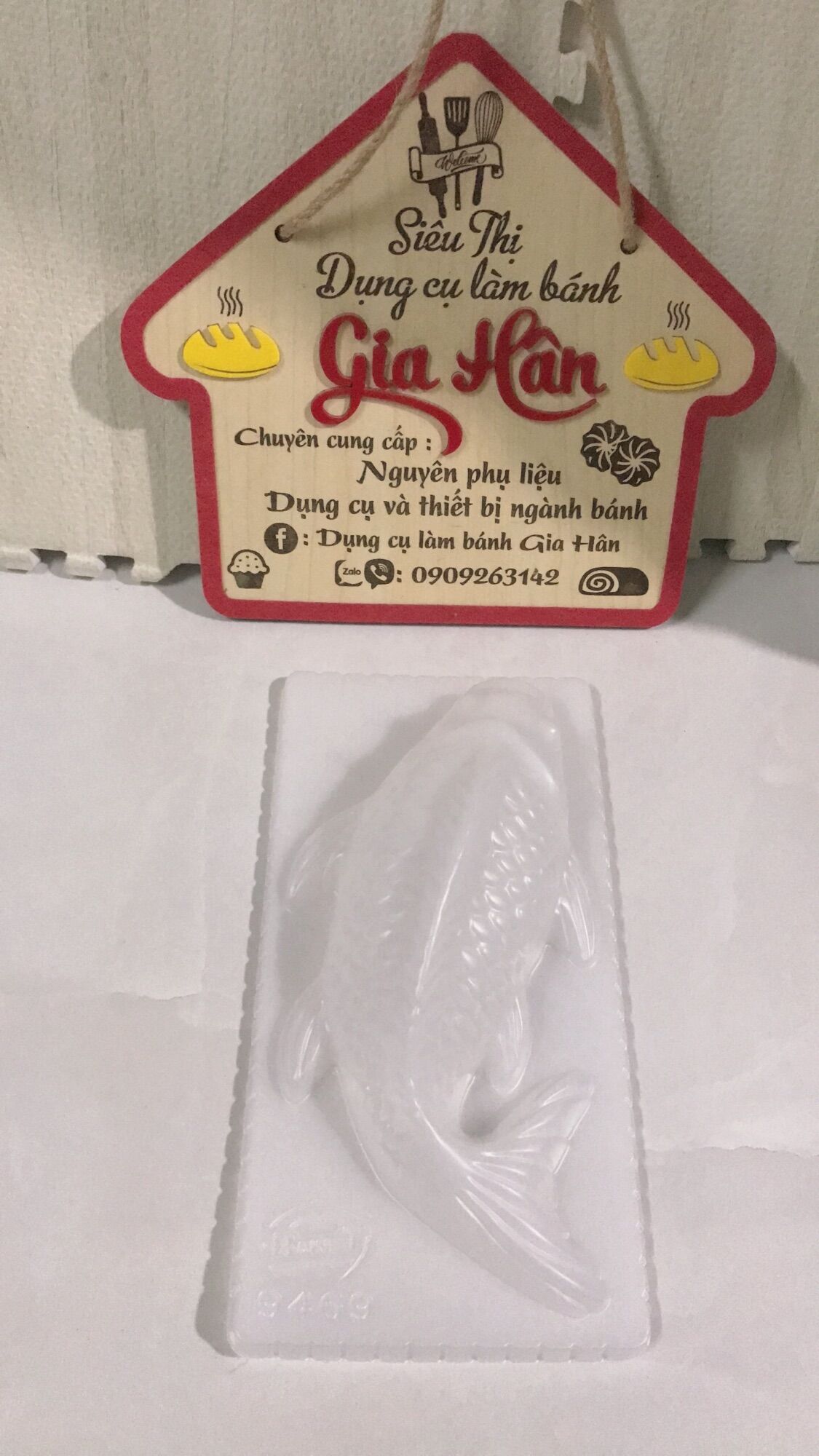 Khuôn cá chép nhựa 25cm