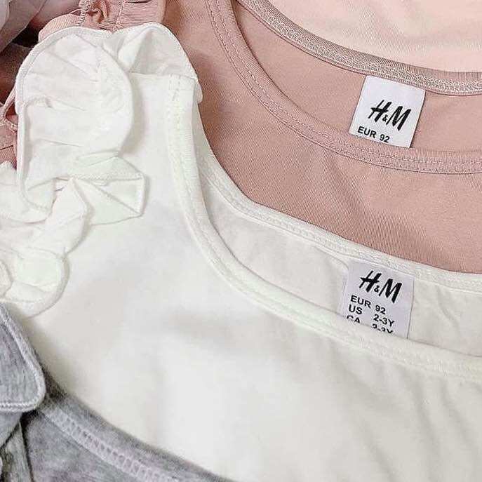 Bộ sát nách bèo vai HM bé gái