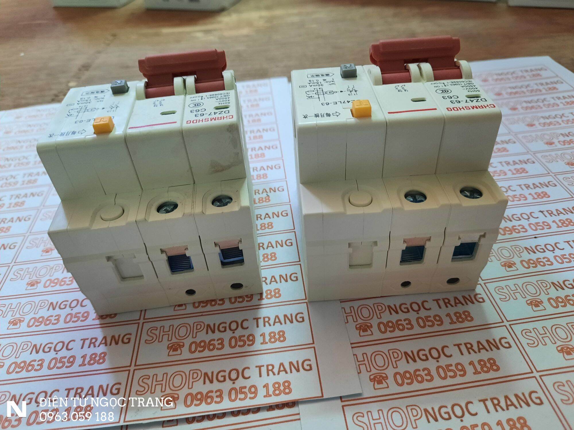 APTOMAT  CHỐNG GIẬT 2 PHA C32A  GIÁ 1 CÁI