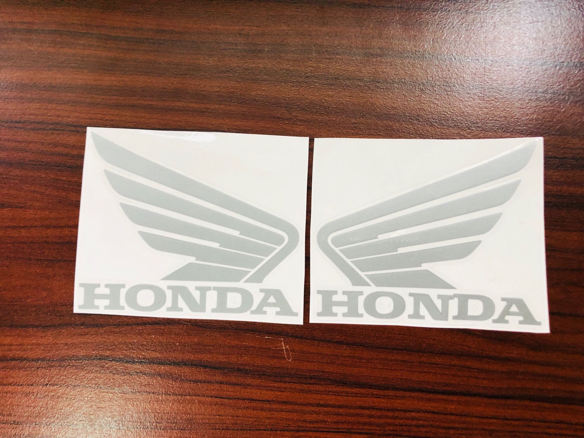 Cặp cánh chim bạc decal