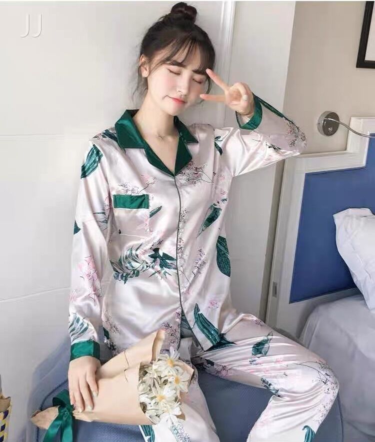 BỘ PIZAMA LỤA MỀM TAY DÀI HOẠ TIẾT LÁ - D76