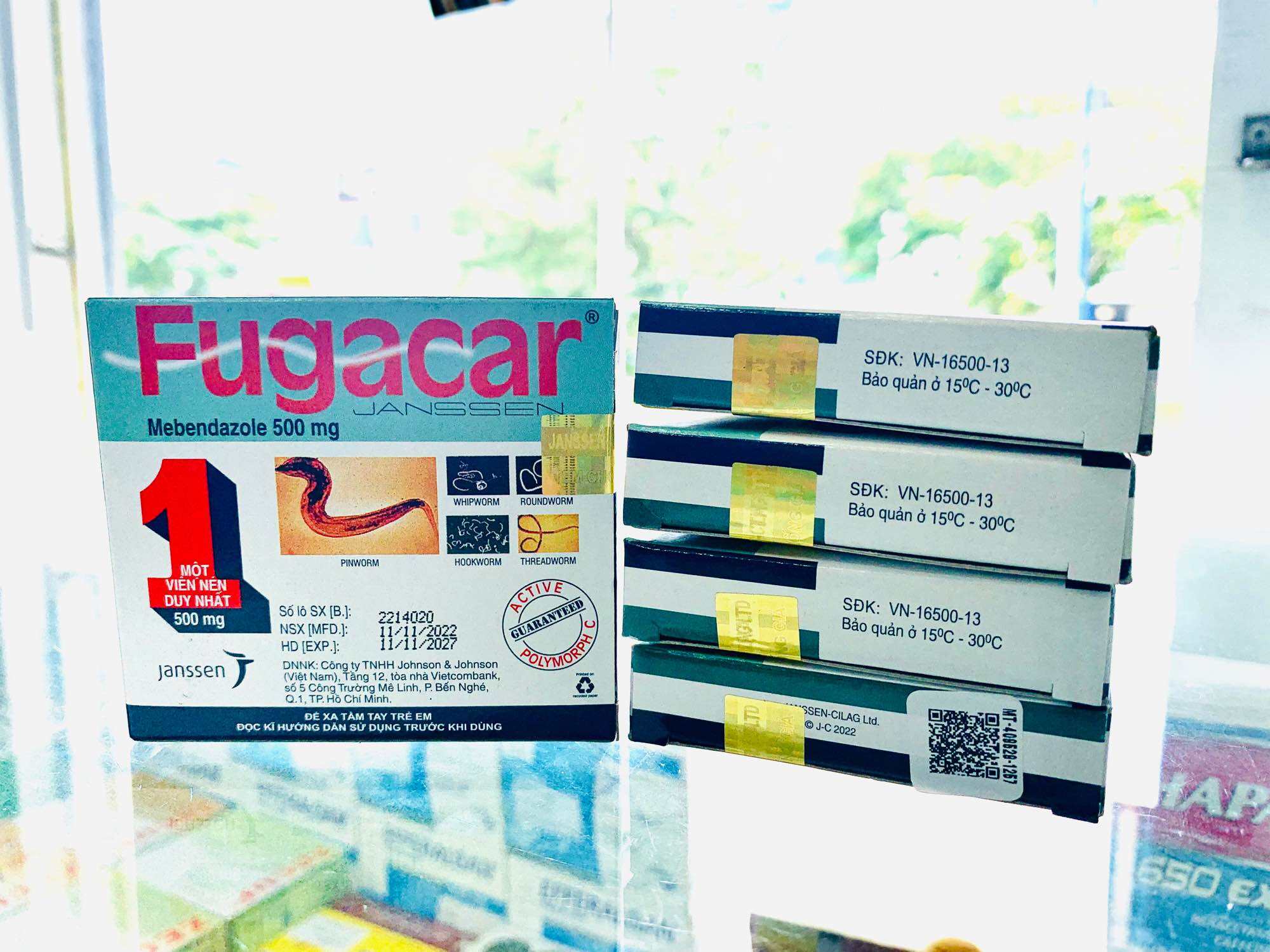 Tẩy giun Fugacar hộp 1 viên