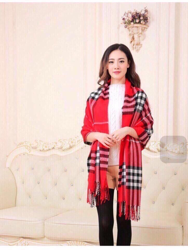 Khăn choàng cổ kẻ Buberry cao cấp