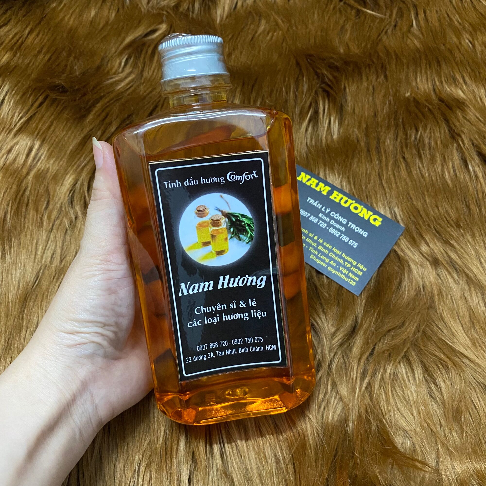 [HCM]Tinh dầu nước xịt thơm quần áo 0.5KG (Hương Comfor)