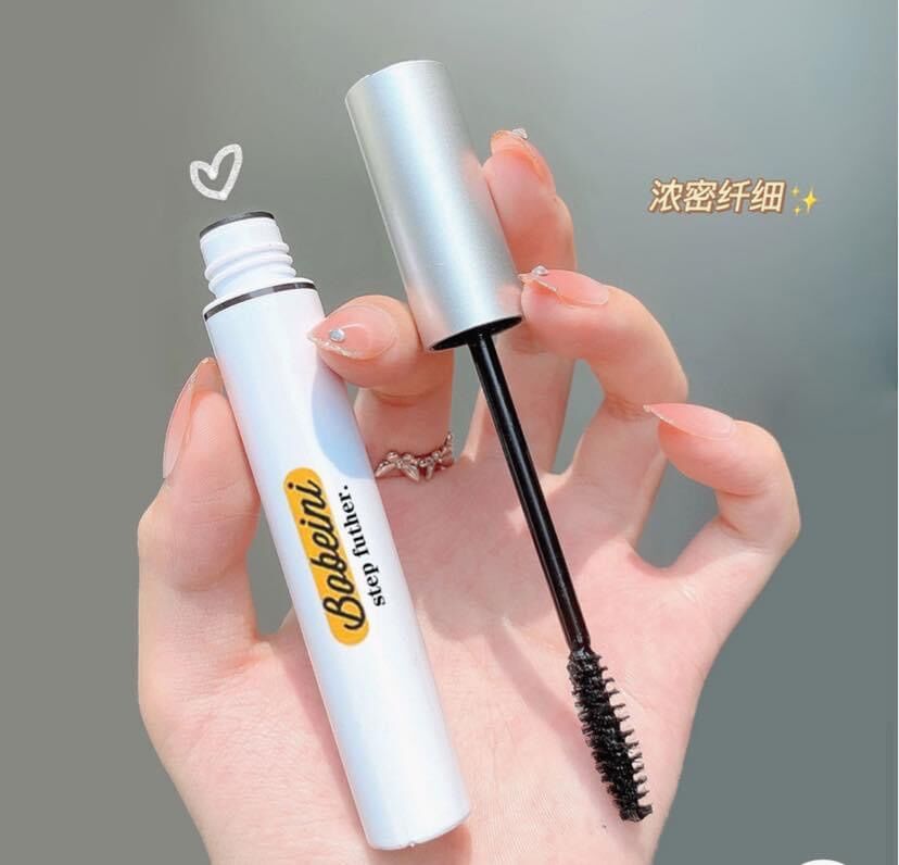 Mascara chuốt mi Suake vỏ trắng