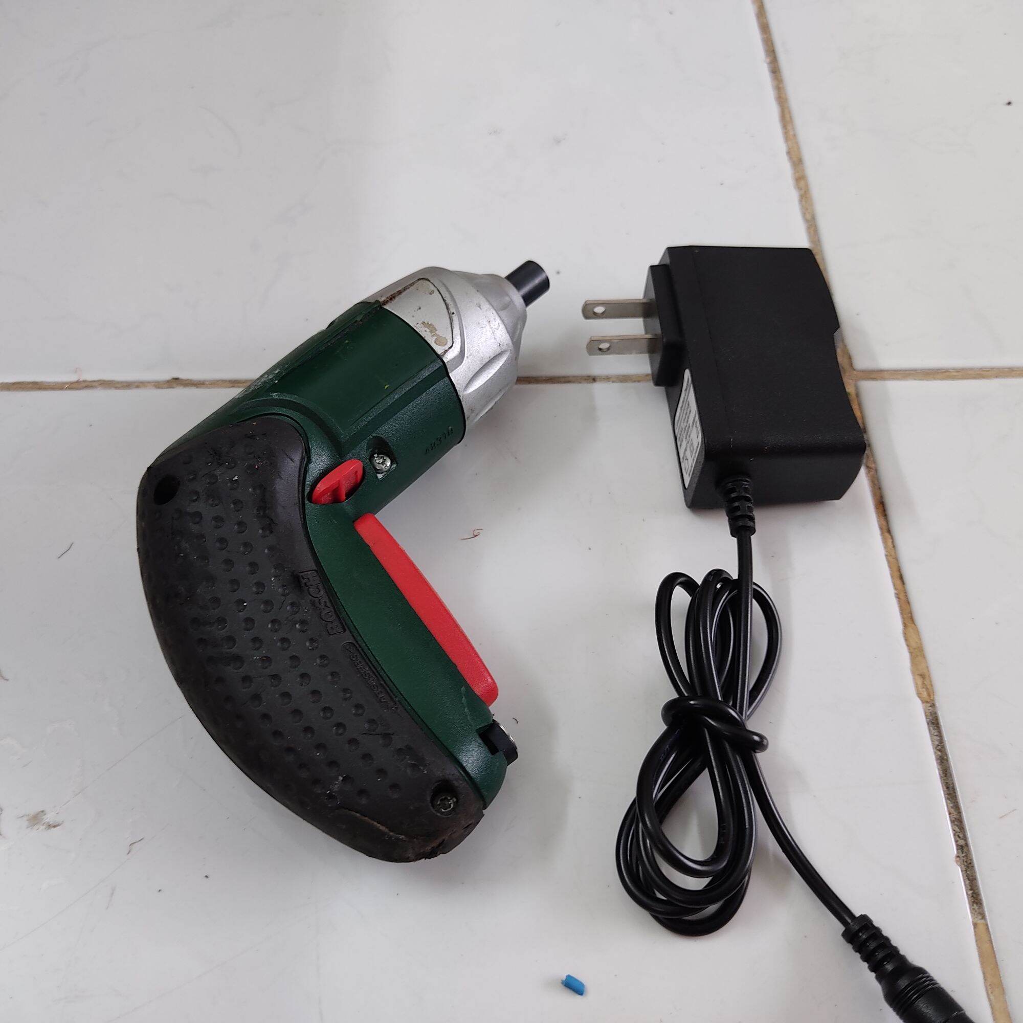 Vít mini 4.2v. bãi nhật