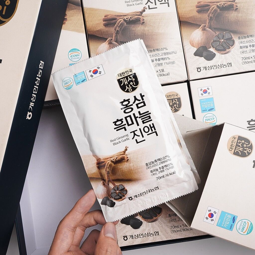 Nước Hồng Sâm Tỏi Đen Hàn Quốc (30 gói * 70ml)